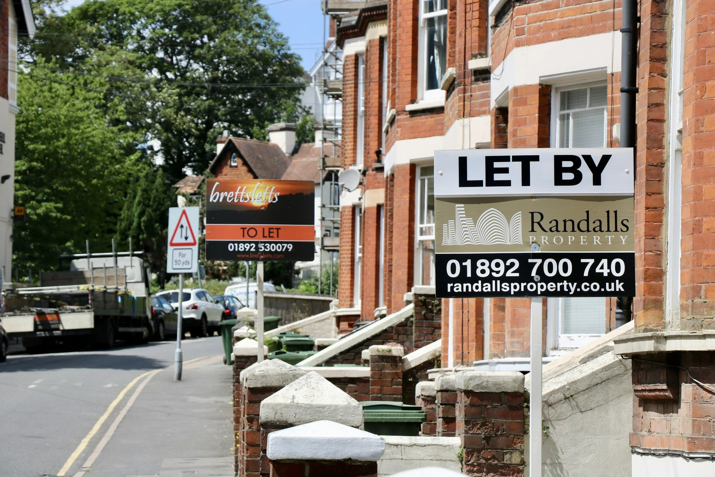 🚨The Rent-to-Rent Reality: Why Most Schemes Are Risky, Questionable – and Often Illegal🚨