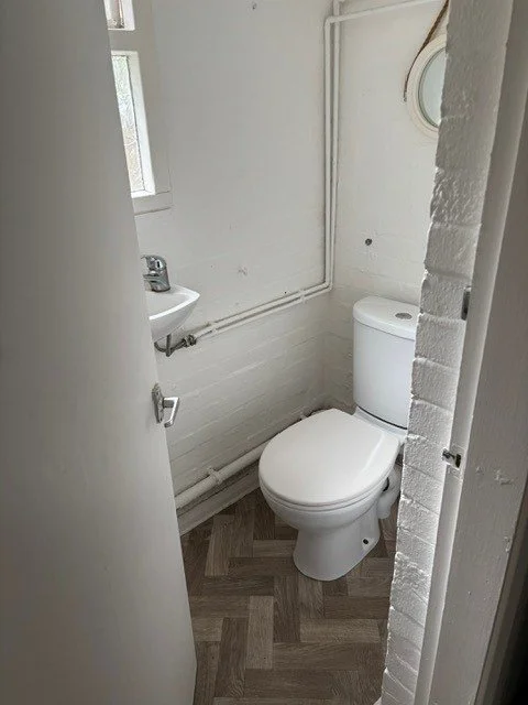 Curzon Rd.jpg