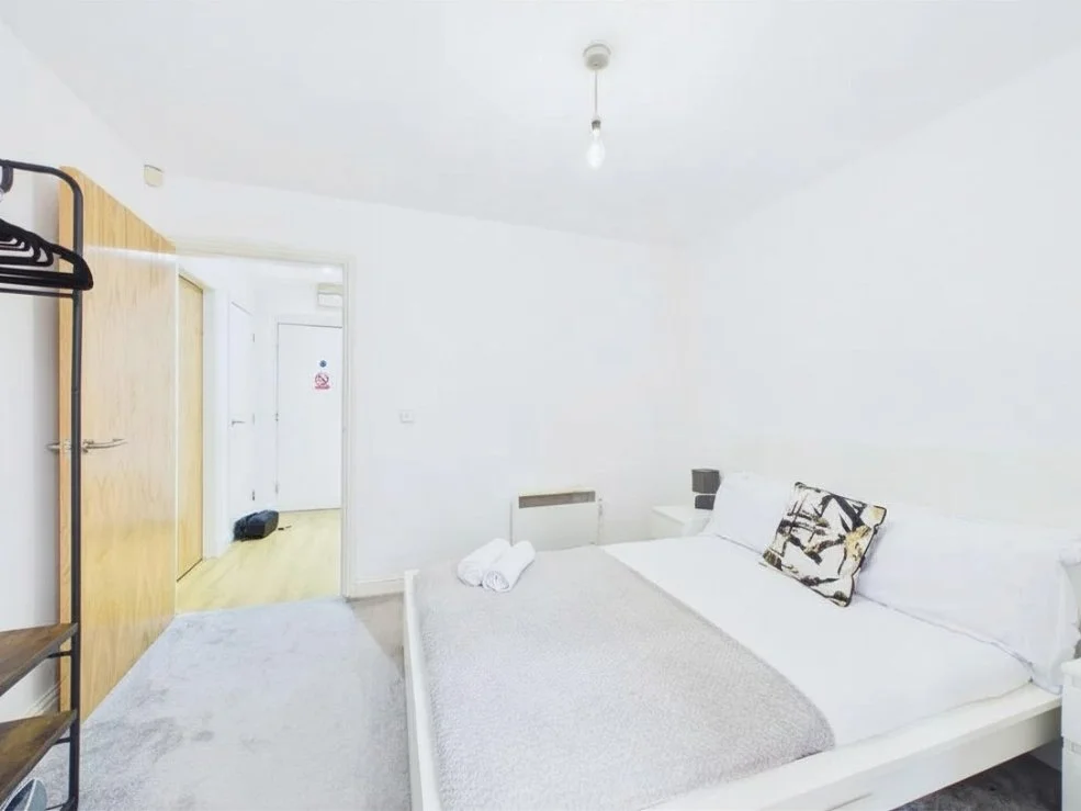 Premier Point - Bedroom 2.jpg