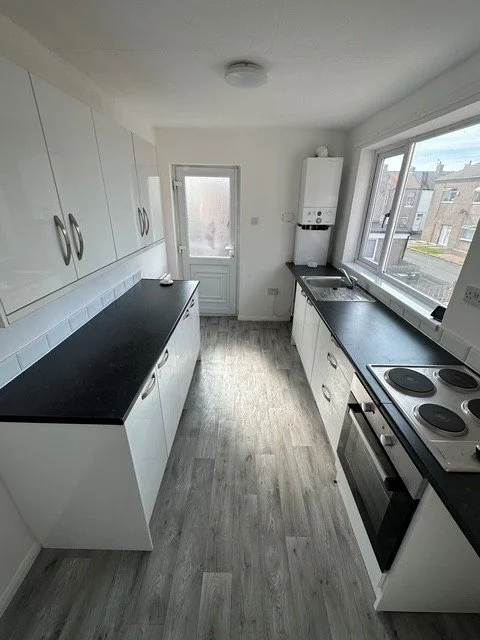 103 Salisbury kitchen.jpg