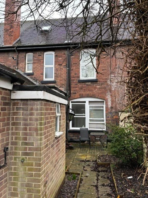 Curzon Rd rear garden2.jpg