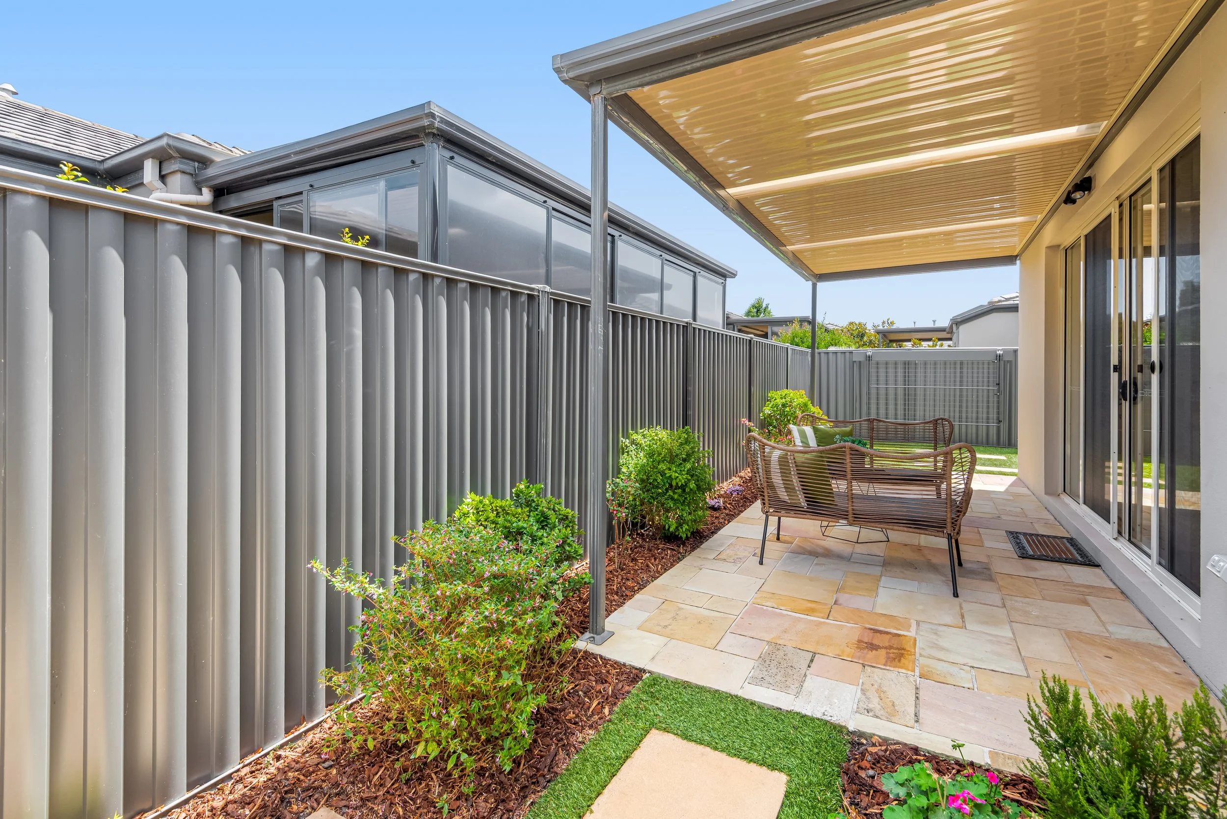 Unit 113 - Courtyard.jpg