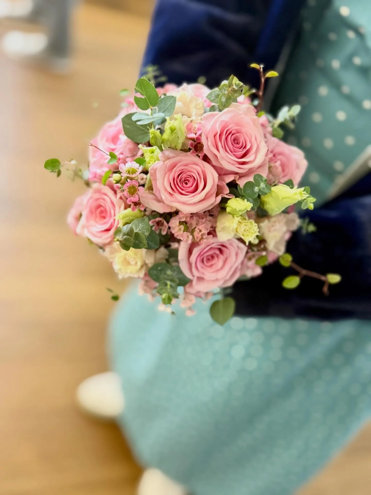 Heute gibt es eine kleine Love Story. 
💘💘💘
Meine Freundin heiratet heute. Eine Frau, die Nachhaltigkeit nicht nur liebt, sondern lebt. Sie unterst&uuml;tzt mich und meine Butikk von Anfang an&hellip;kauft ihre Kleider bei mir, kommt neugierig zu u