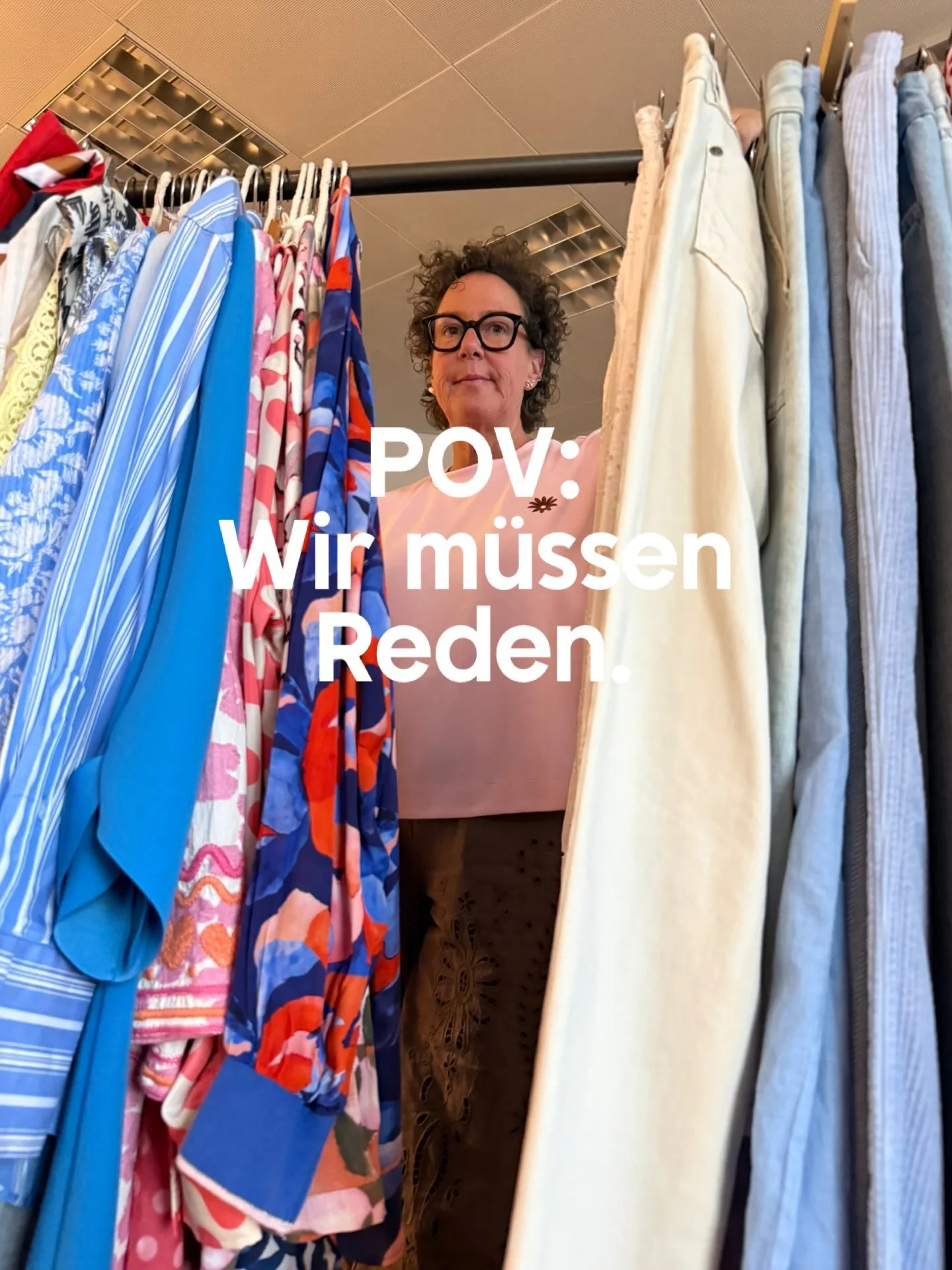 Liebe Frauen, liebe M&auml;dels, liebe Girls wir m&uuml;ssen reden.
📣📣📣
Ich verstehe ja total, dass Shoppen gl&uuml;cklich macht&hellip; schliesslich werden dabei Endorphine ausgesch&uuml;ttet und wir g&ouml;nnen uns selbst eine kleine Freude. 
😃