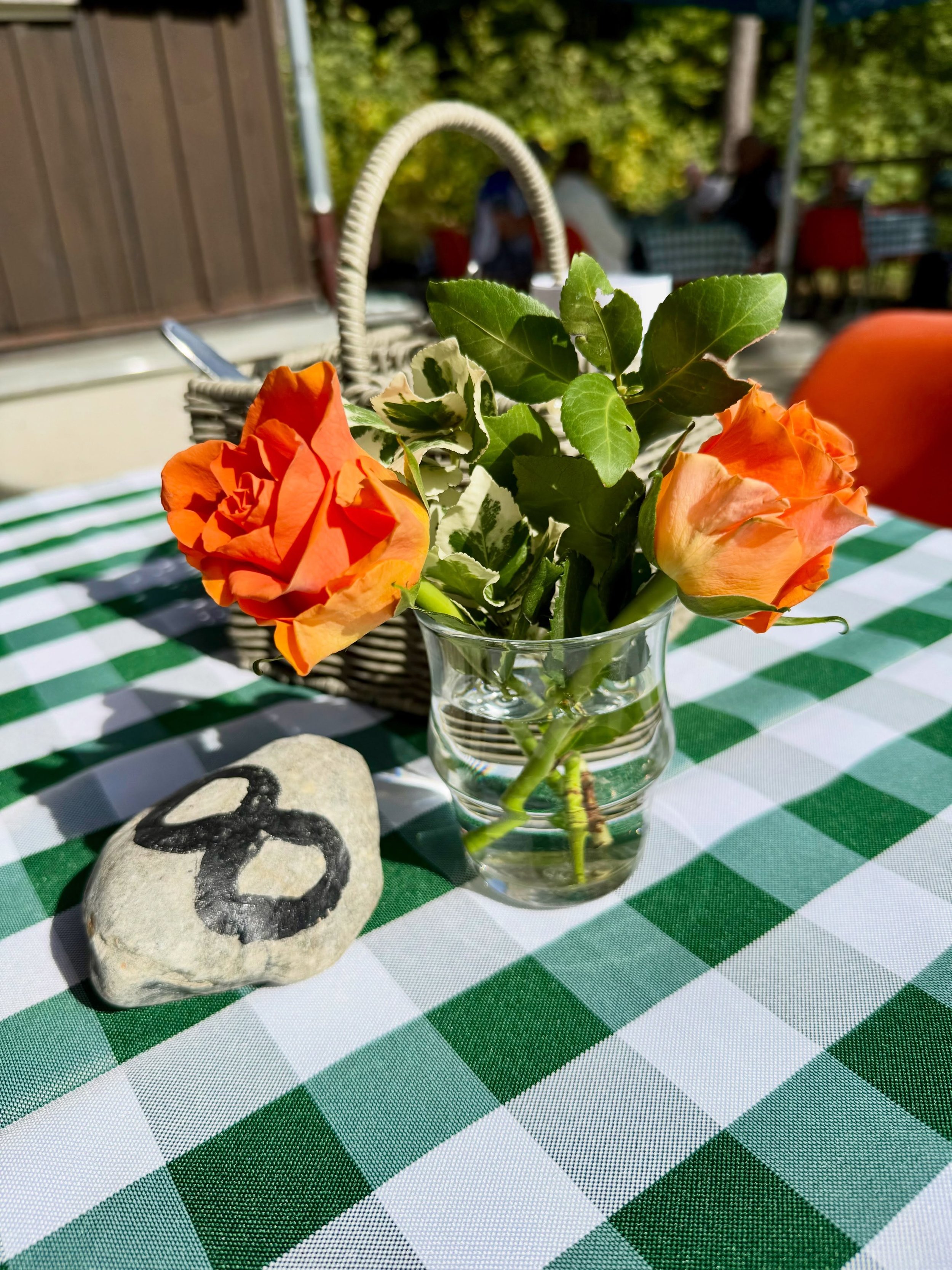 Sonntagszitat:
Wer anderen eine Blume s&auml;t, bl&uuml;ht selber auf. 

📸👉Altberg