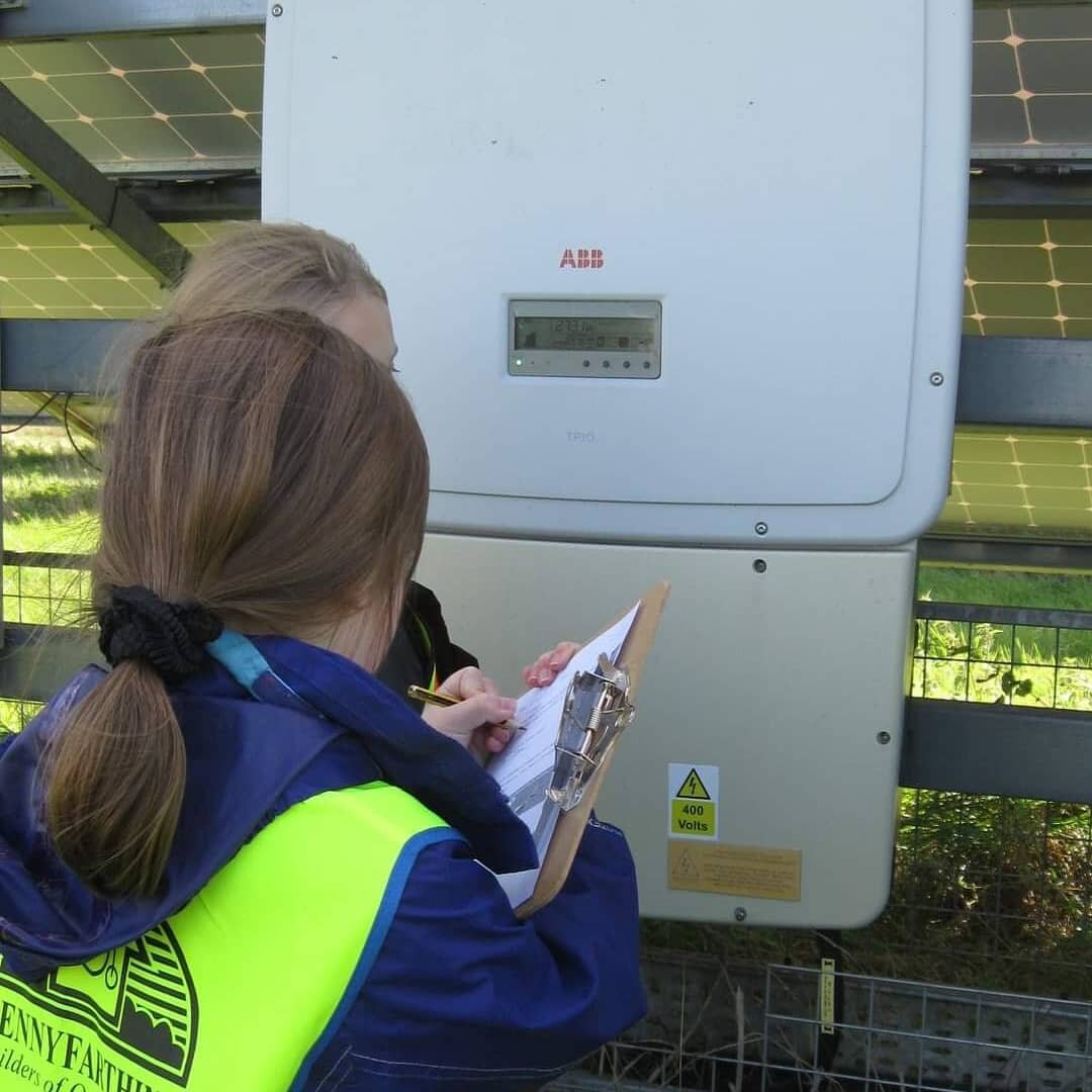 What a wonderful day we had with #hillsidefirstschool at Verwood Solar Farm. Our first visit since lockdown and so exciting to be out with a group of children again.  The children enjoyed finding out abouhow solar energy is made, how electricity gets