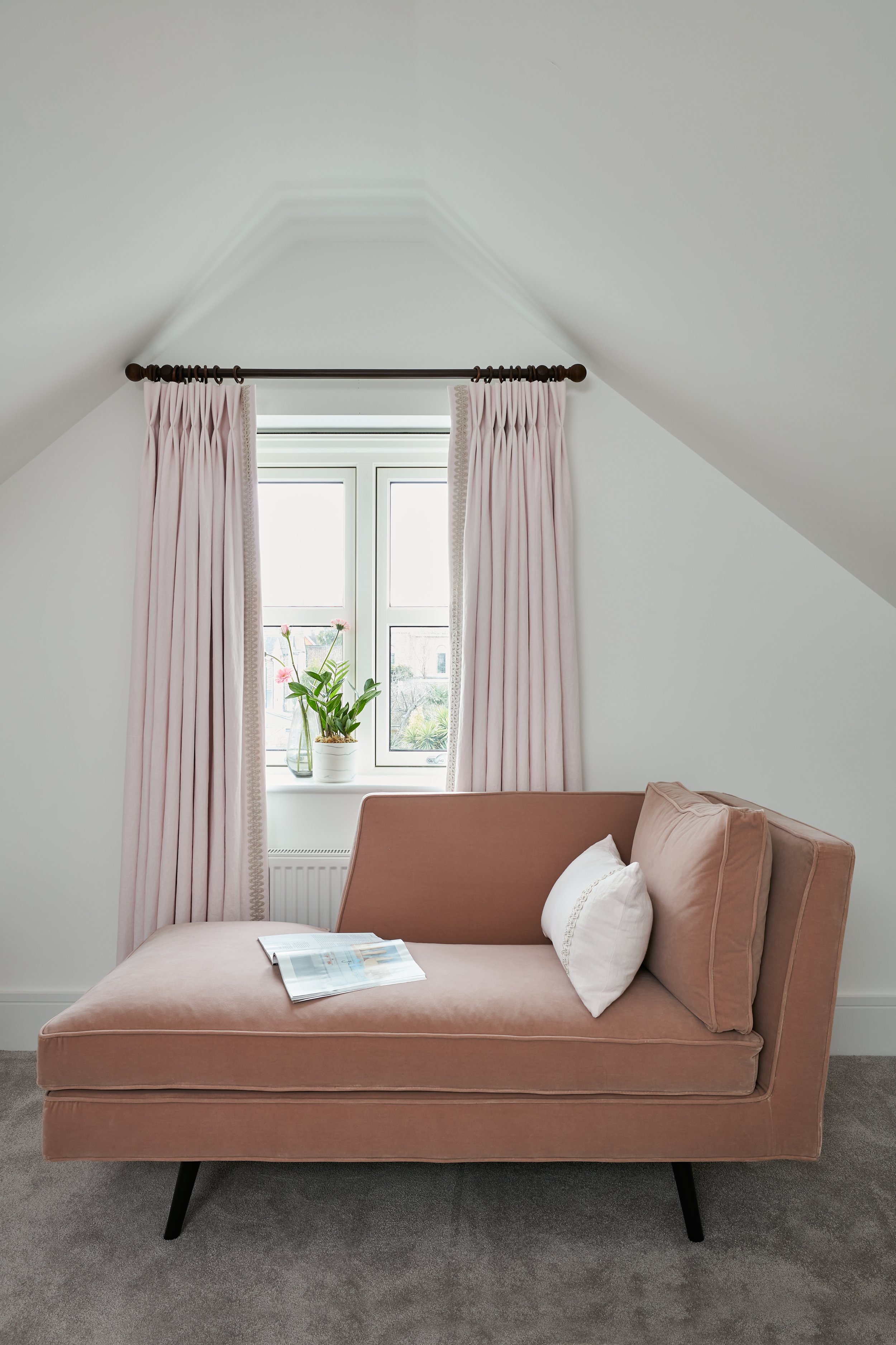 master bedroom pink curtains