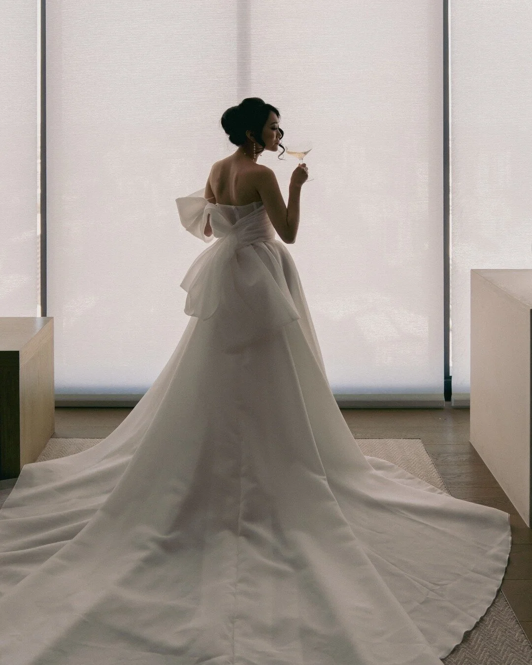 some stolen soft moments before these two said their I Do's ๐โ 
โ 
#WeddingsbyIceberg #MeltingMomentsโ 
โ 
๐๐ก๐ ๐๐๐๐๐ข๐ง๐  ๐จ๐ ๐๐๐๐๐ฒ + ๐๐ซ๐๐ง๐๐๐งโ 
Ceremony + Reception Venue: @westinperthโ 
Wedding Coordinator: @artdefleuridโ 
Florals + De