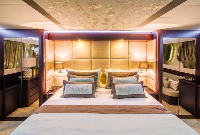 Luxury Yacht master bedroom .png