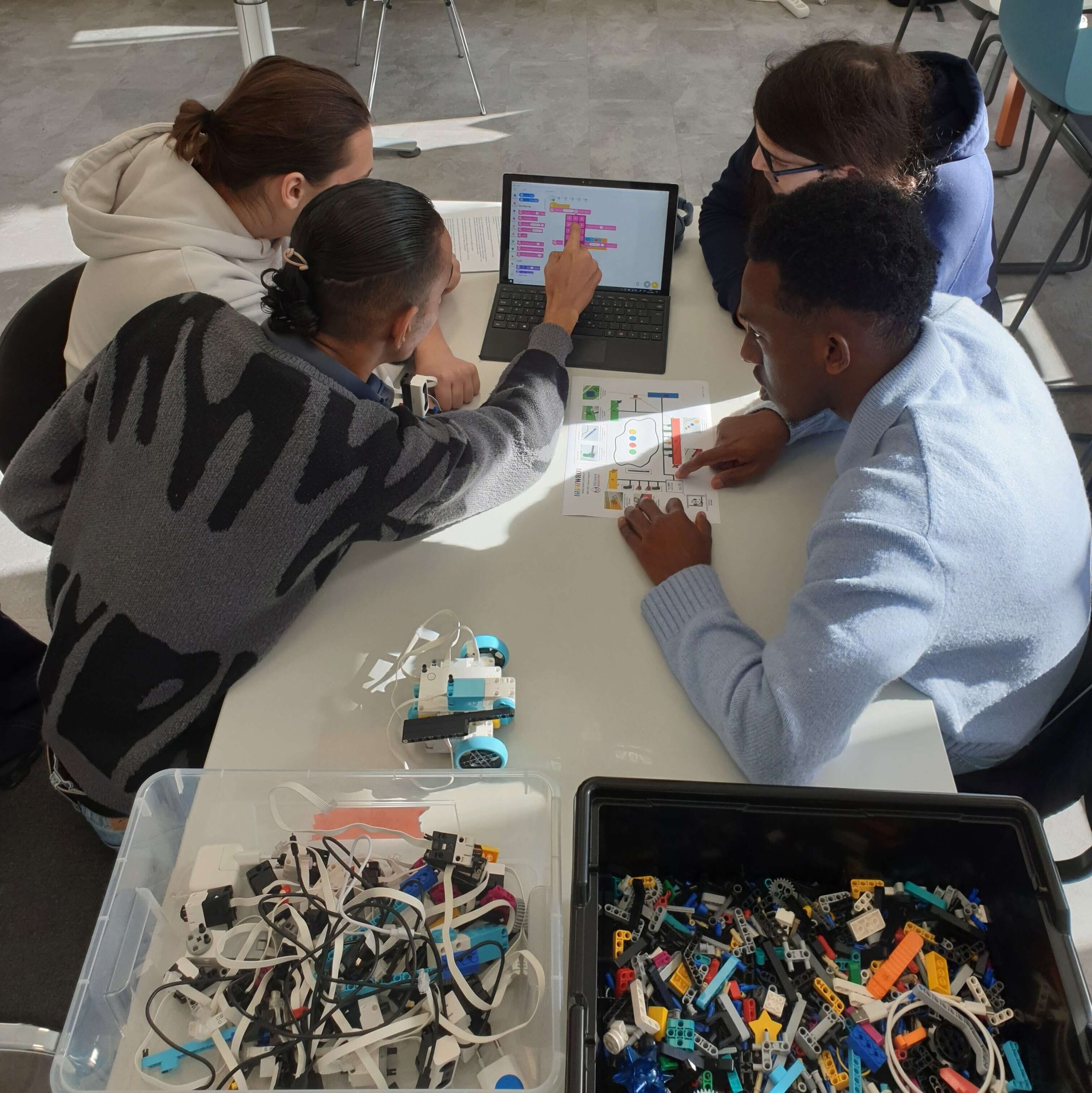 Robotics – Baue und Programmiere Roboter