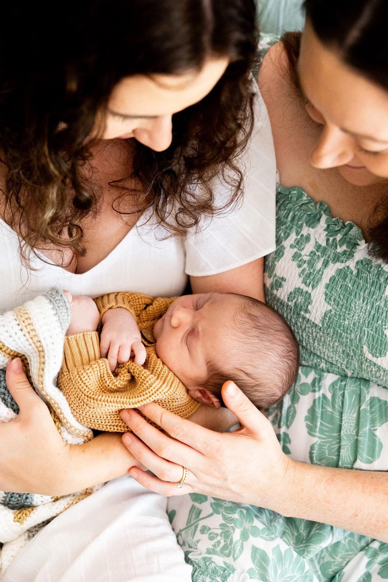 Newcastle Newborn Photos-4.jpg