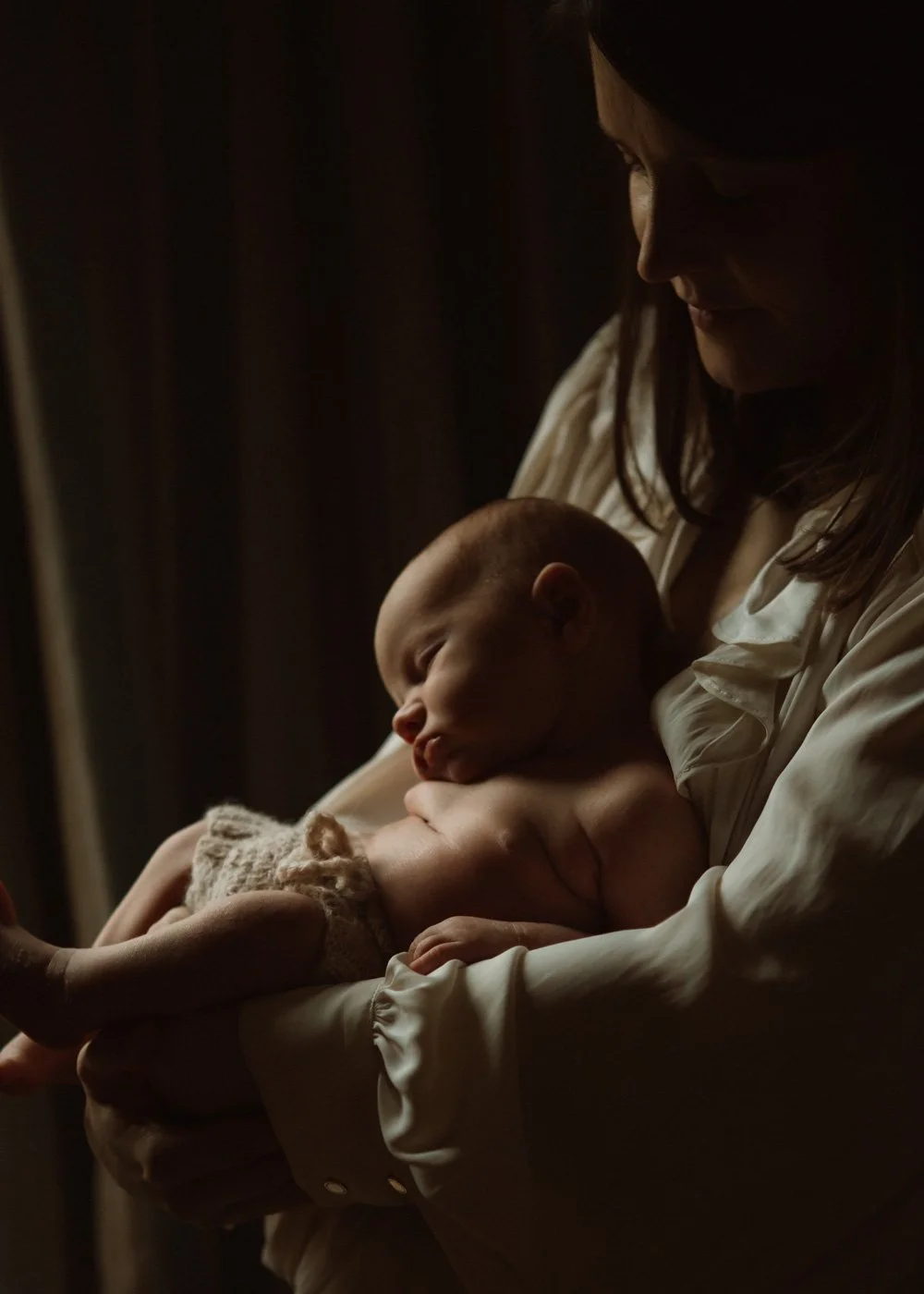 The First Week With a Newborn: What 14 Years of Photographing Families Has Taught Me