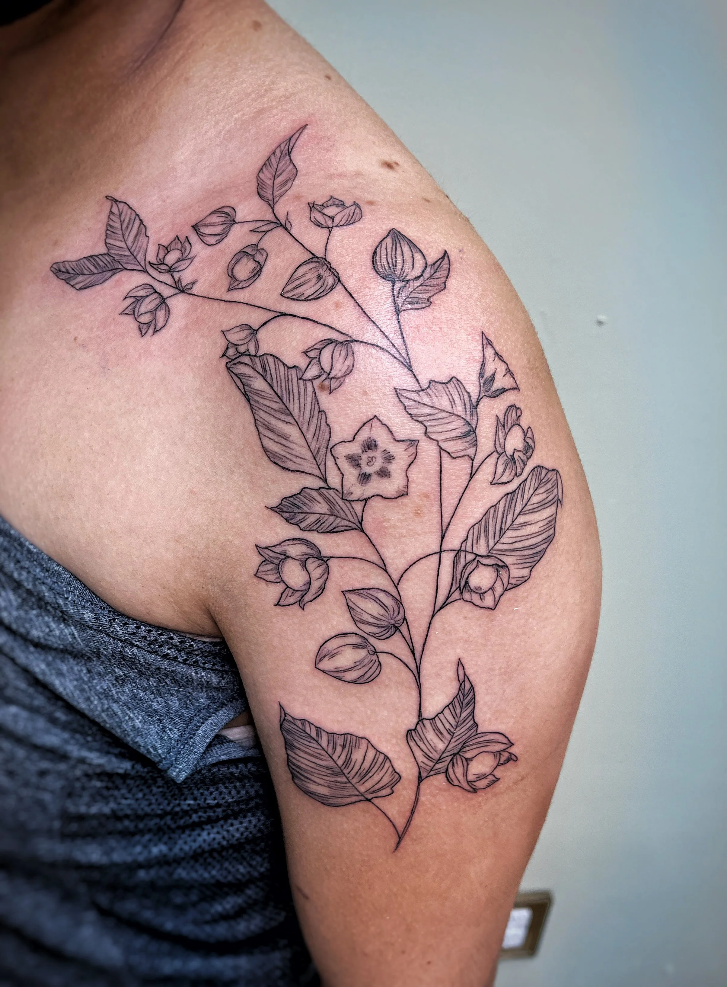 Flower Vine Tattoo Ideas - jkst774