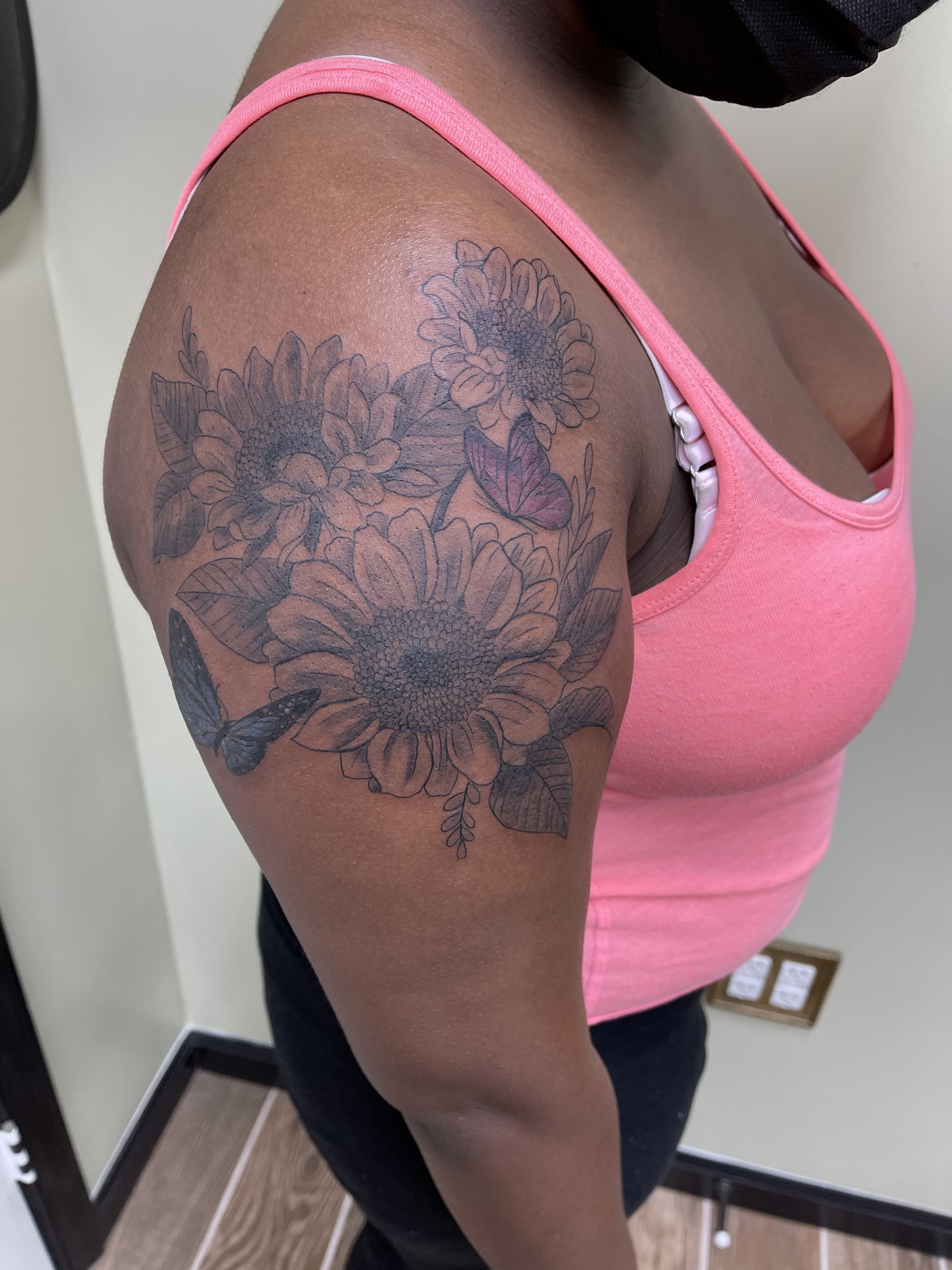 Watercolor magnolia tattoo  Tattoogridnet
