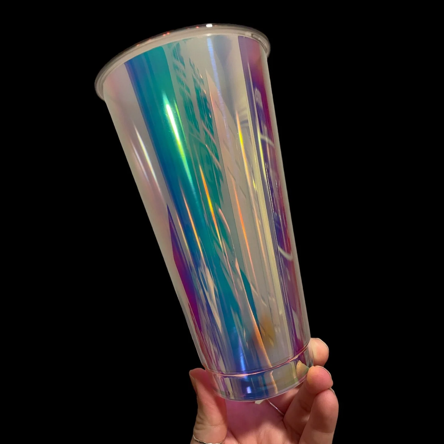 21BB021A-C46B-4992-B1C3-FEB00396813A