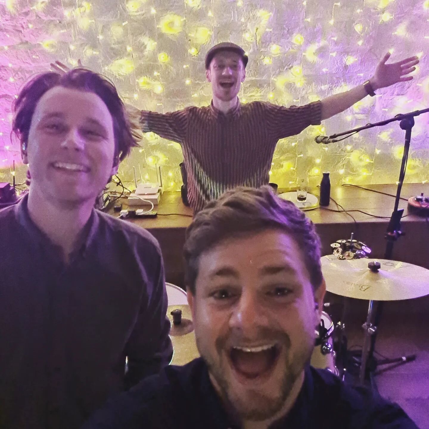 We had a great time last Sunday playing for Matt and Hannah @eastriddlesdenhallweddings ! Congratulations guys! ❤💒🥳