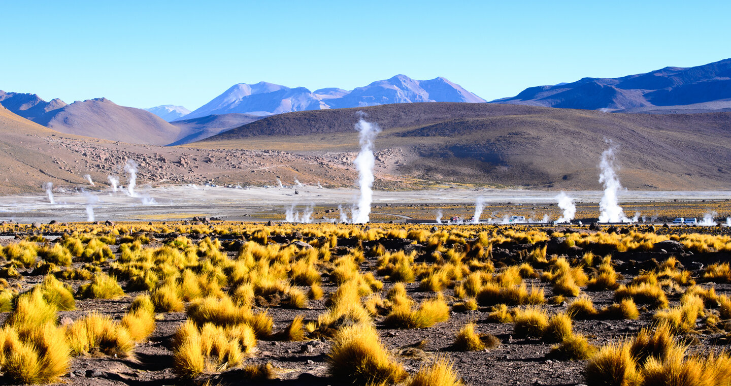 Geiser-del-Tatio-shutterstock-ATR55.jpg