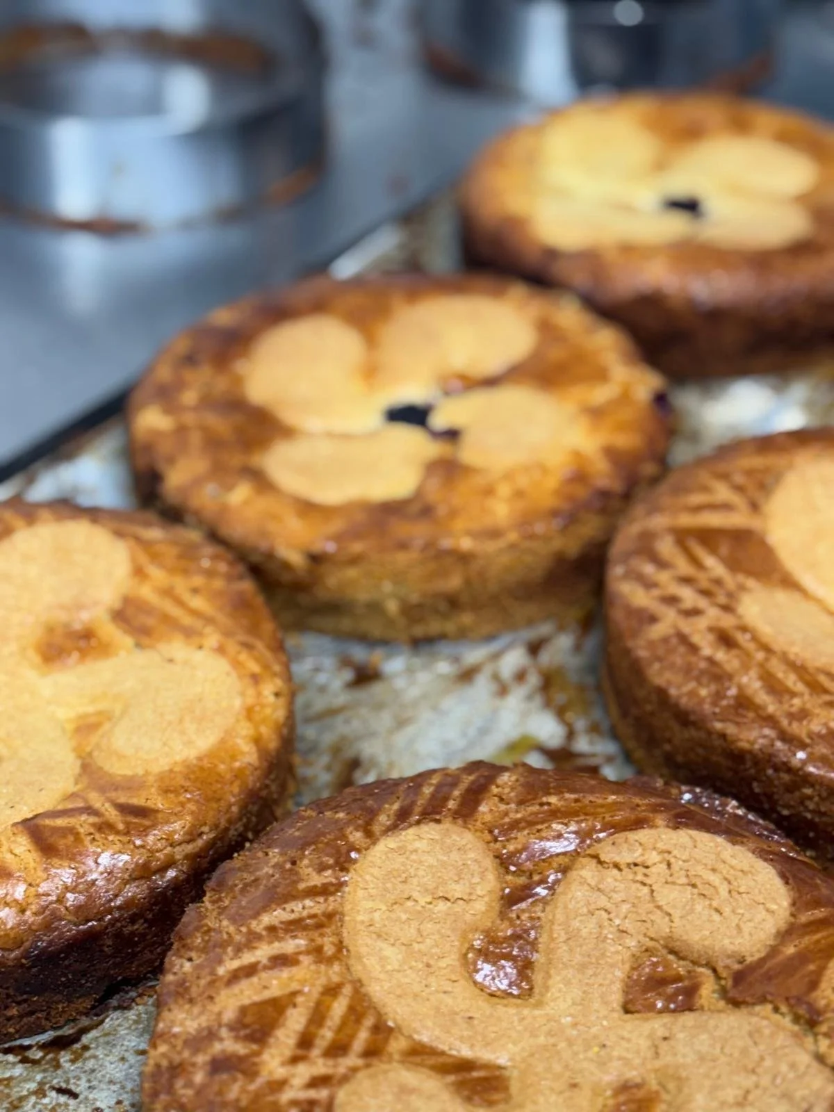 Gâteau basque 6 personnes - Cerise