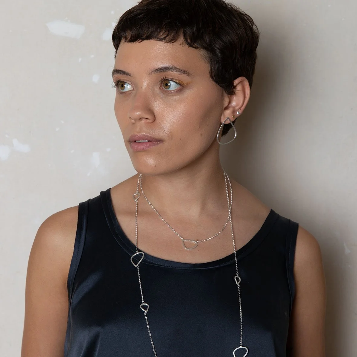 single-wing-pendant-necklace-silver-05.jpg