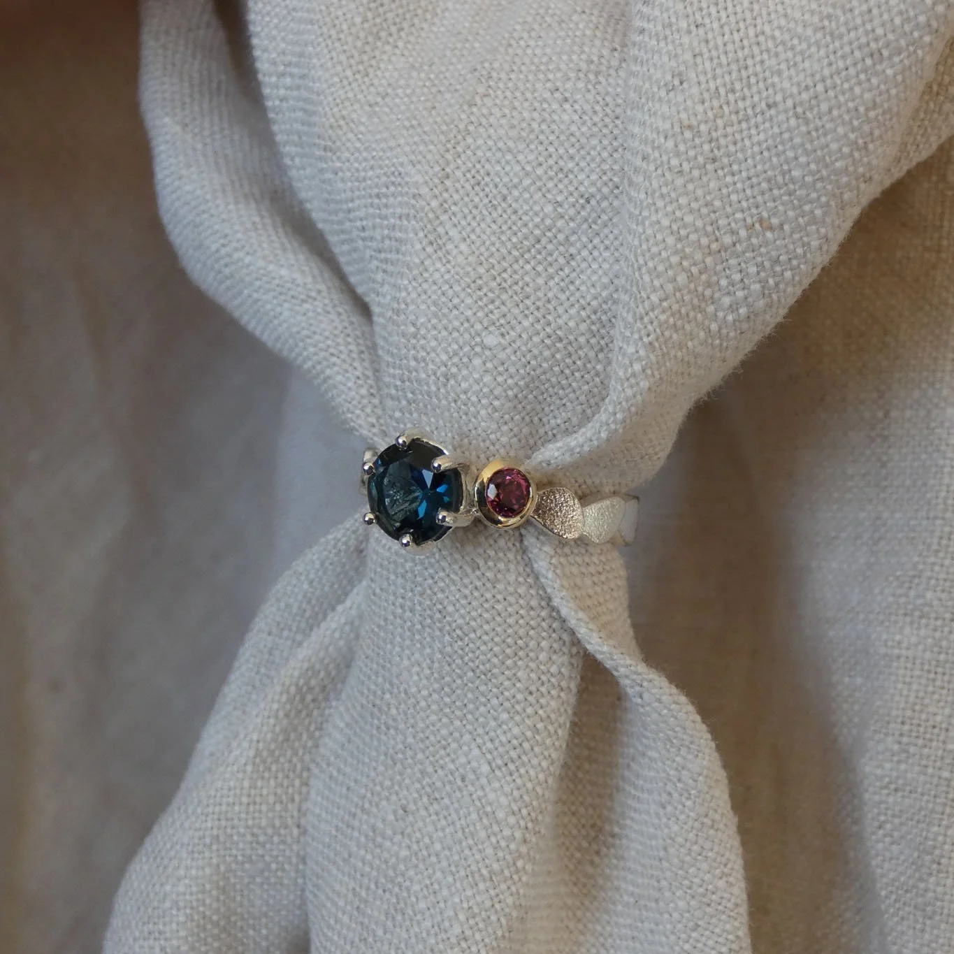 leoma-drew-jewellery-designer-kimana-collection-ring-silver-pink-tourmaline-blue-topaz- (15).JPG