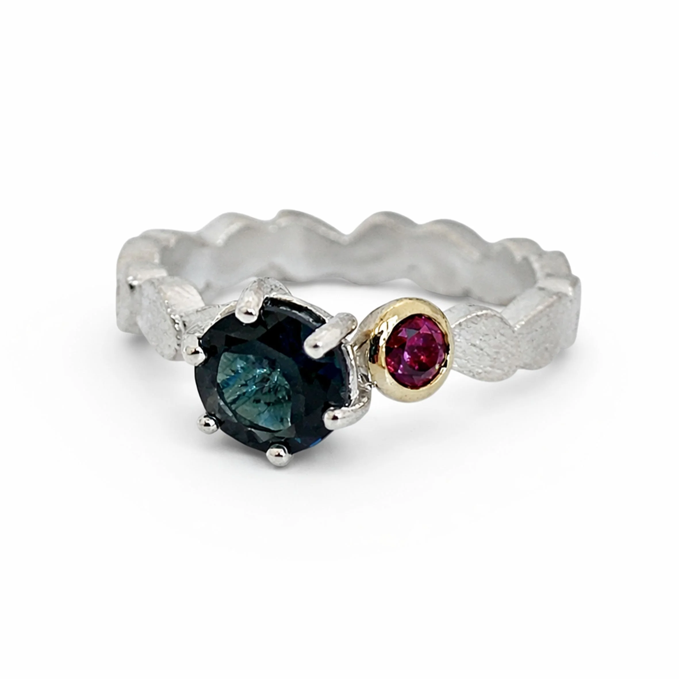leoma-drew-jewellery-designer-kimana-collection-ring-silver-pink-tourmaline-blue-topaz- (8).jpg