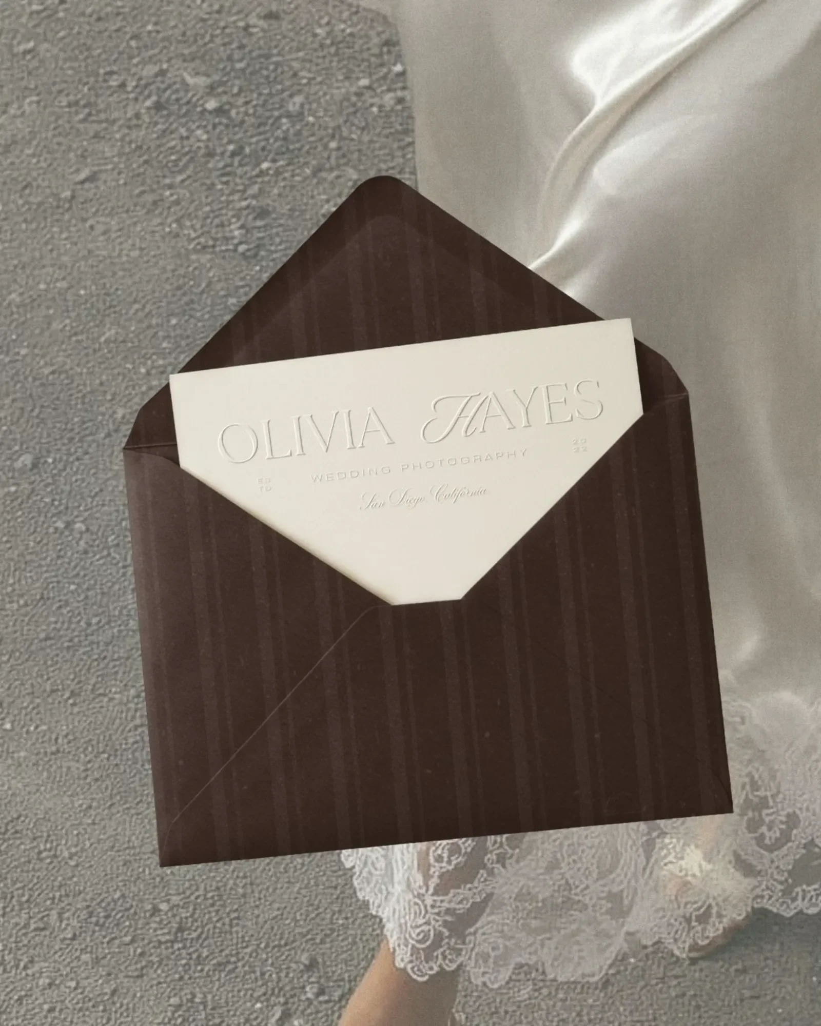 editorial logo design template (2).webp