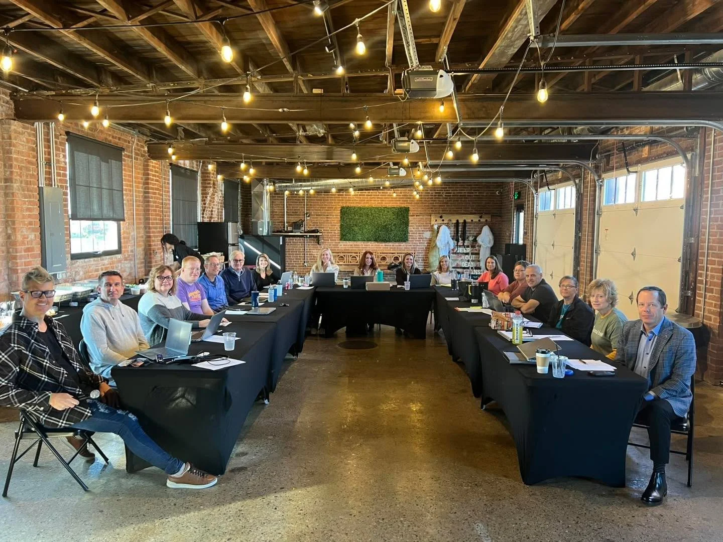 🍂 What a gorgeous sunny fall day to get the Special Tree leadership team together for an off-site meeting!
We spent some time digging into ways to better support patient recovery, make work life even better for our awesome staff, and find smarter,