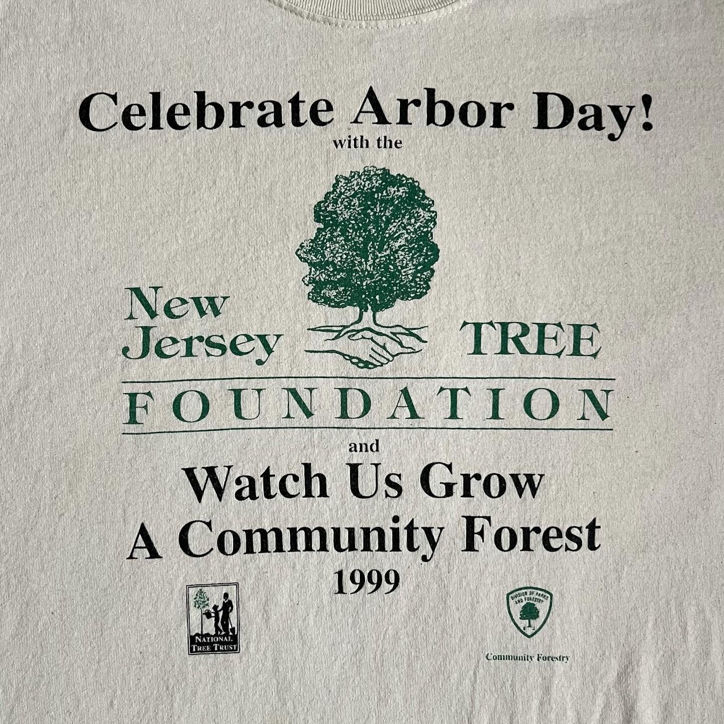 happy arbor day! 🌳🌳🌳 go hug a tree :)