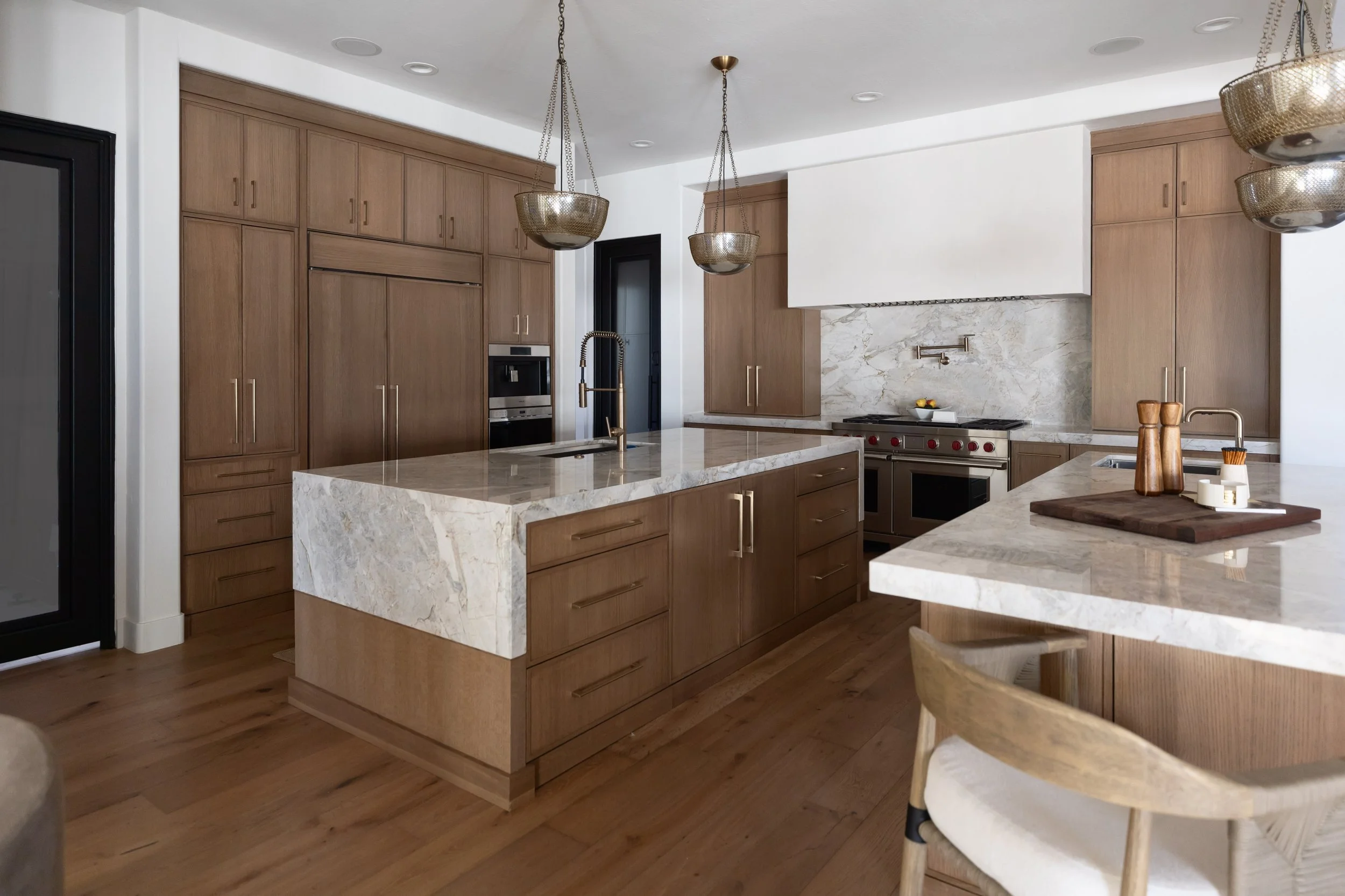 Refined kitchen remodel in a historic Phoenix neighborhood blending modern design with warm materials and functional culinary space.