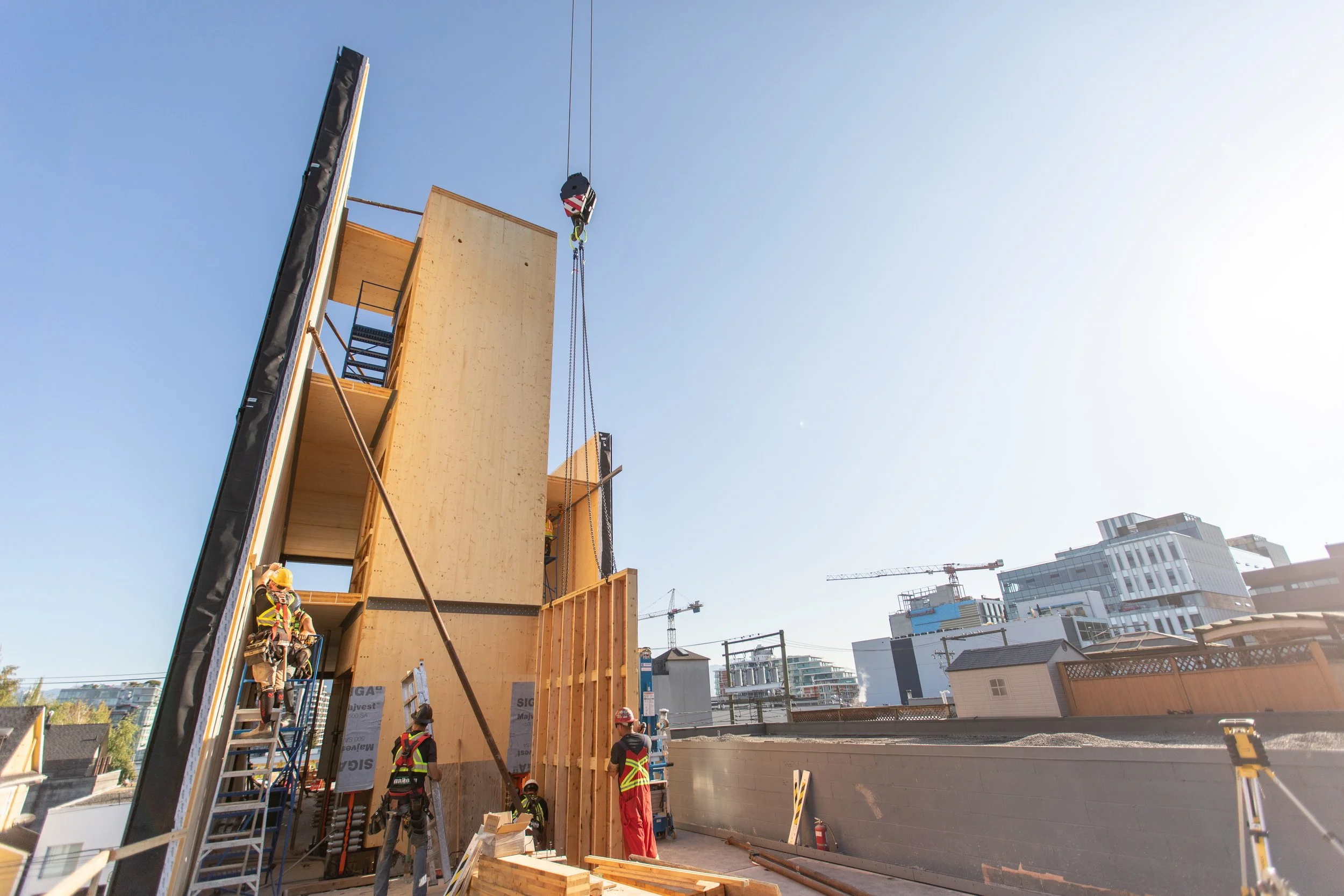 oN5-construction-day-7-11-credit-KK-Law-courtesy-naturallywood.com.jpg