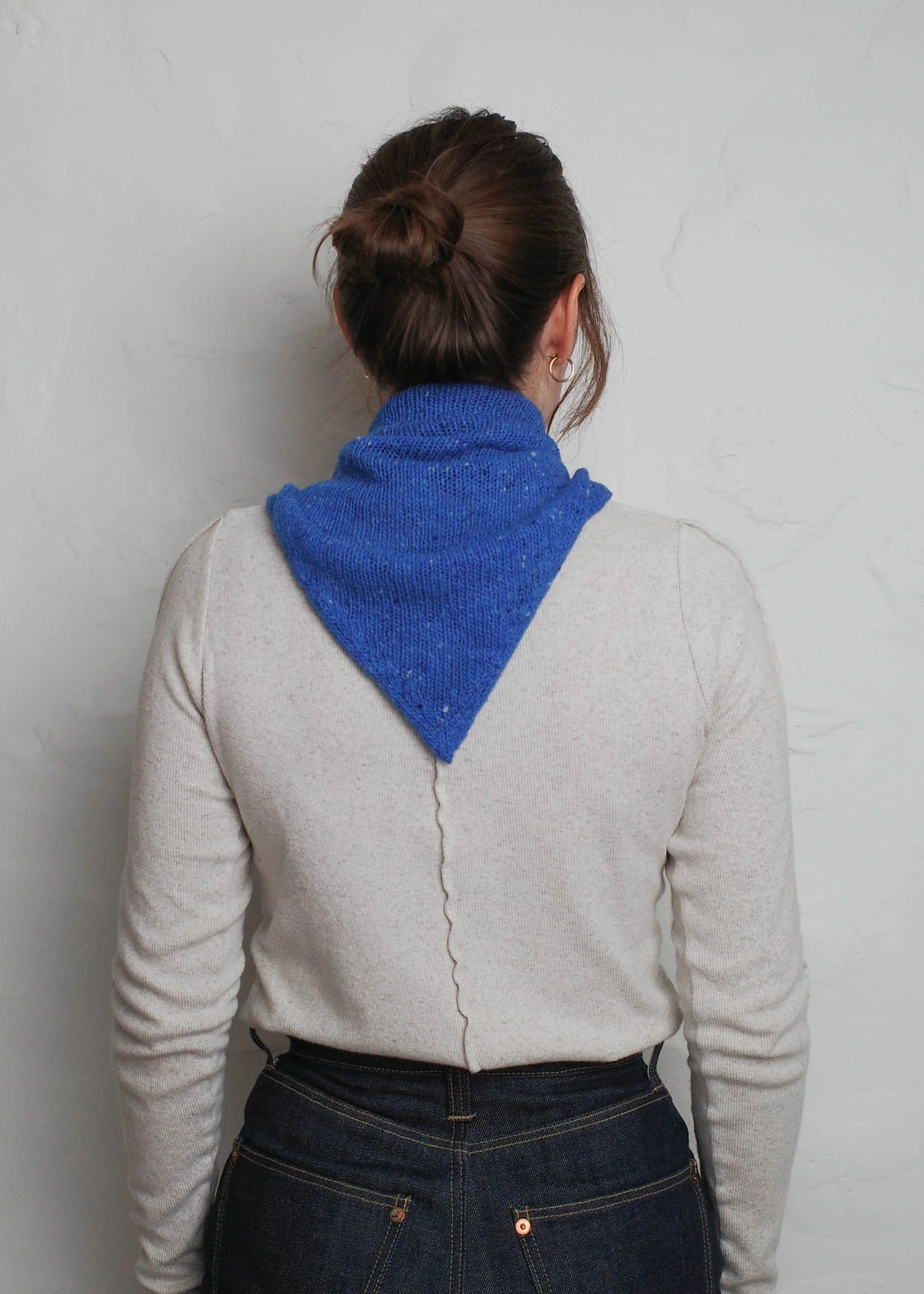PerfectBlue_Bandana_02.jpg