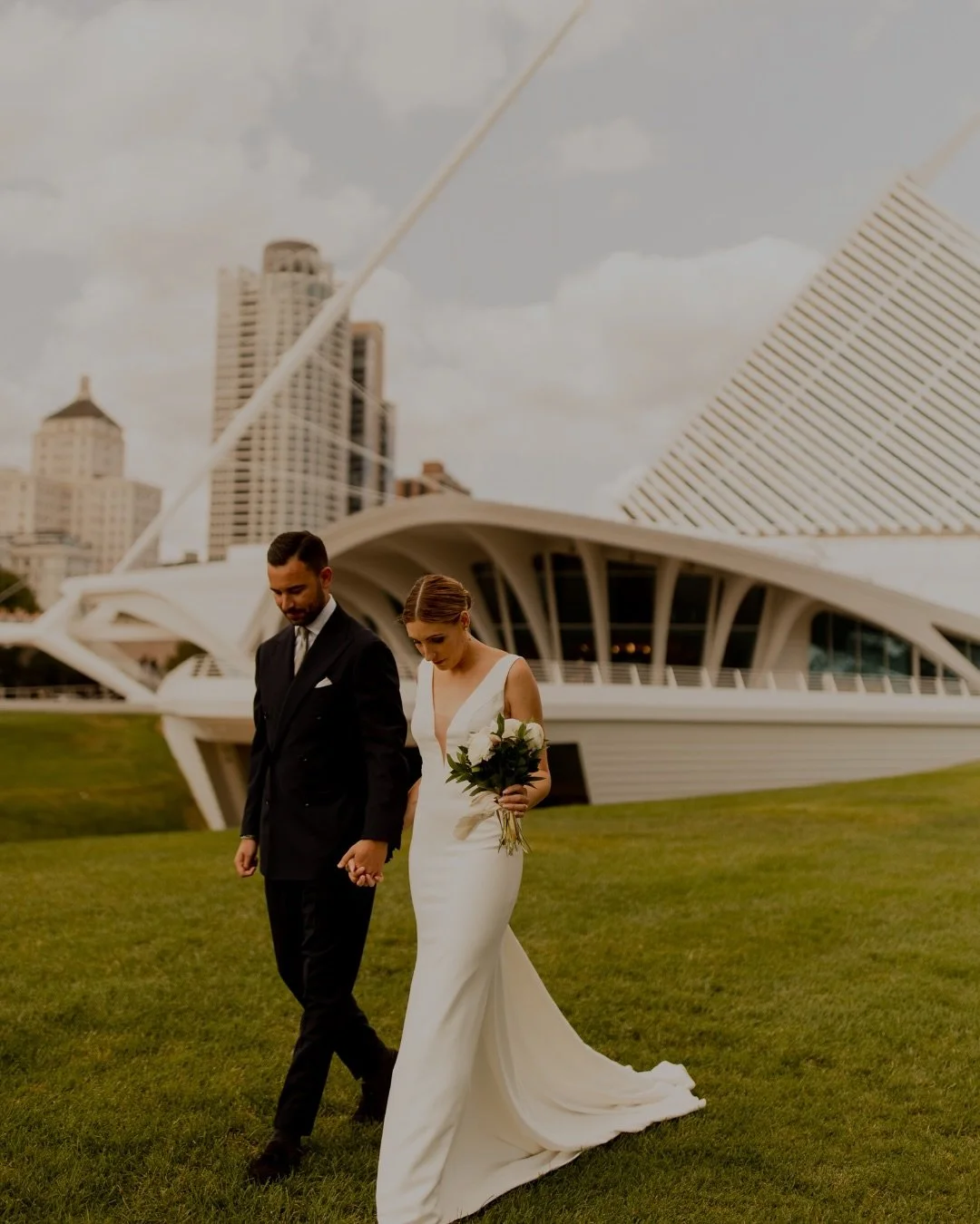 To the city that&rsquo;s the backdrop to so many love stories 💕

Happy 4️⃣1️⃣4️⃣ Day!

1) @lichter.photography 
2) @tributefilmphoto 
3) @kanyonphotos 
4) @oandbphotoco 
5) @theuttkes 
6) @maisonmeredith 
7) @livandremember