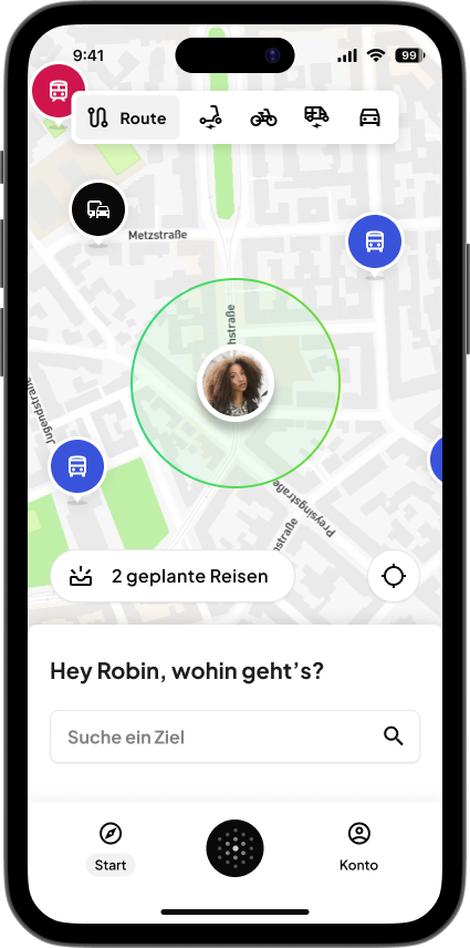 Der zentrale Mobilitäts-Homescreen bündelt Verkehrsmittel und reduziert den Planungsaufwand für schnelle und effiziente Reiseentscheidungen.