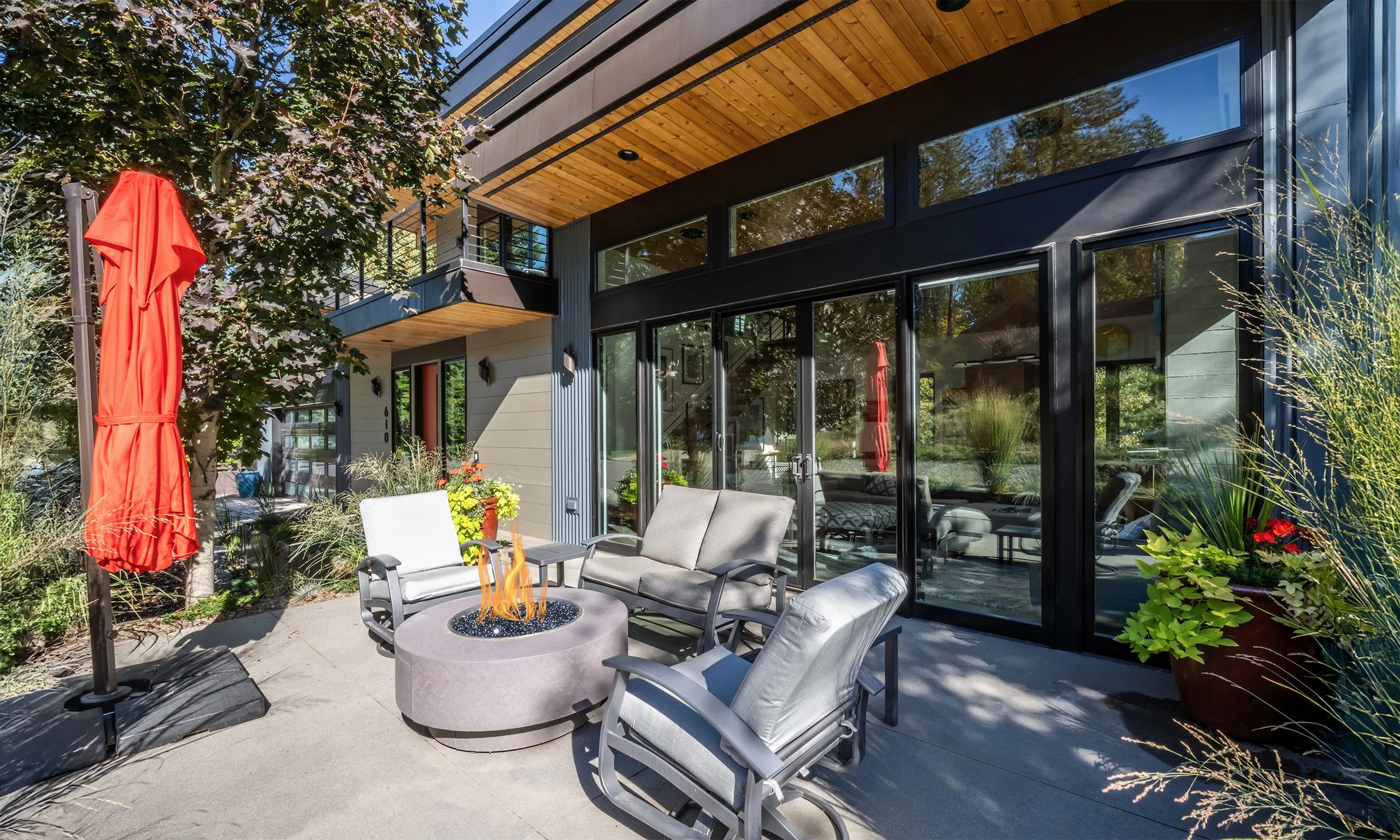 CDA COTTAGE PLACE LA 10.jpg