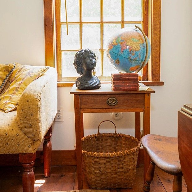 Step back in time and explore a collection that celebrates the best of early American craftsmanship.

June 12&ndash;13 | 9am&ndash;3pm

From primitive furniture and original red-painted pieces to spinning wheels, hook rugs, antique lighting, sterling