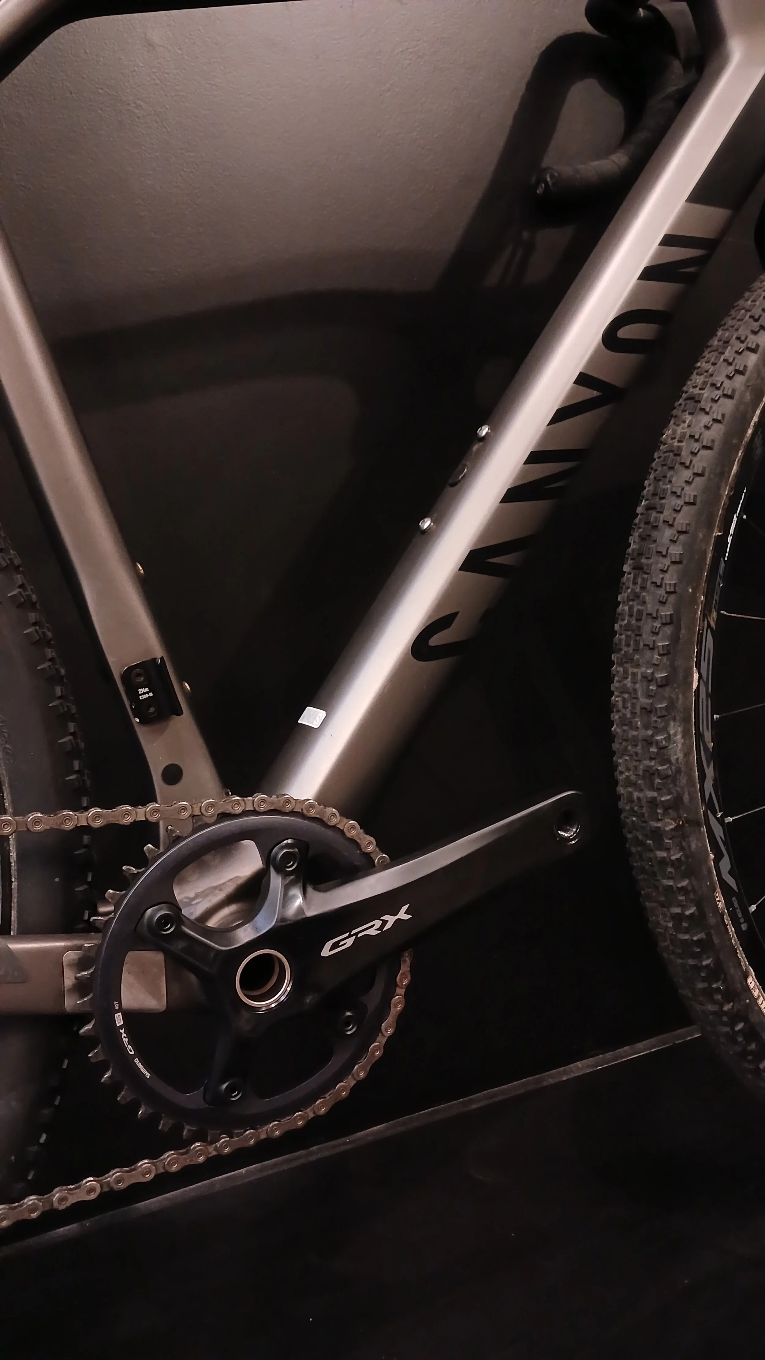 Bike-Irada-Bicicleta-Gravel-Canyon-Grail-CF-SL-S-Shimano-GRX-11v-8.jpg