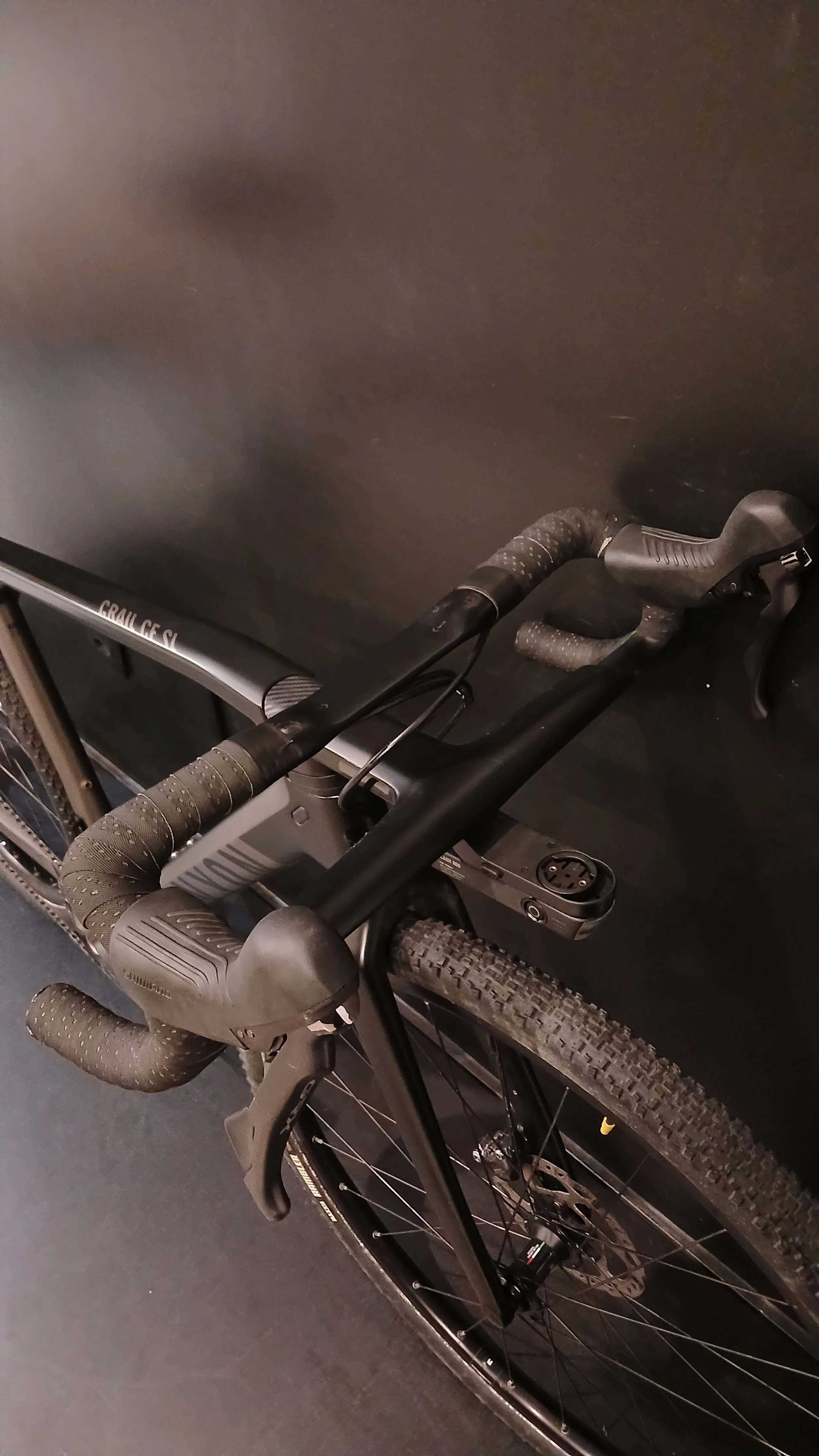 Bike-Irada-Bicicleta-Gravel-Canyon-Grail-CF-SL-S-Shimano-GRX-11v-7.jpg