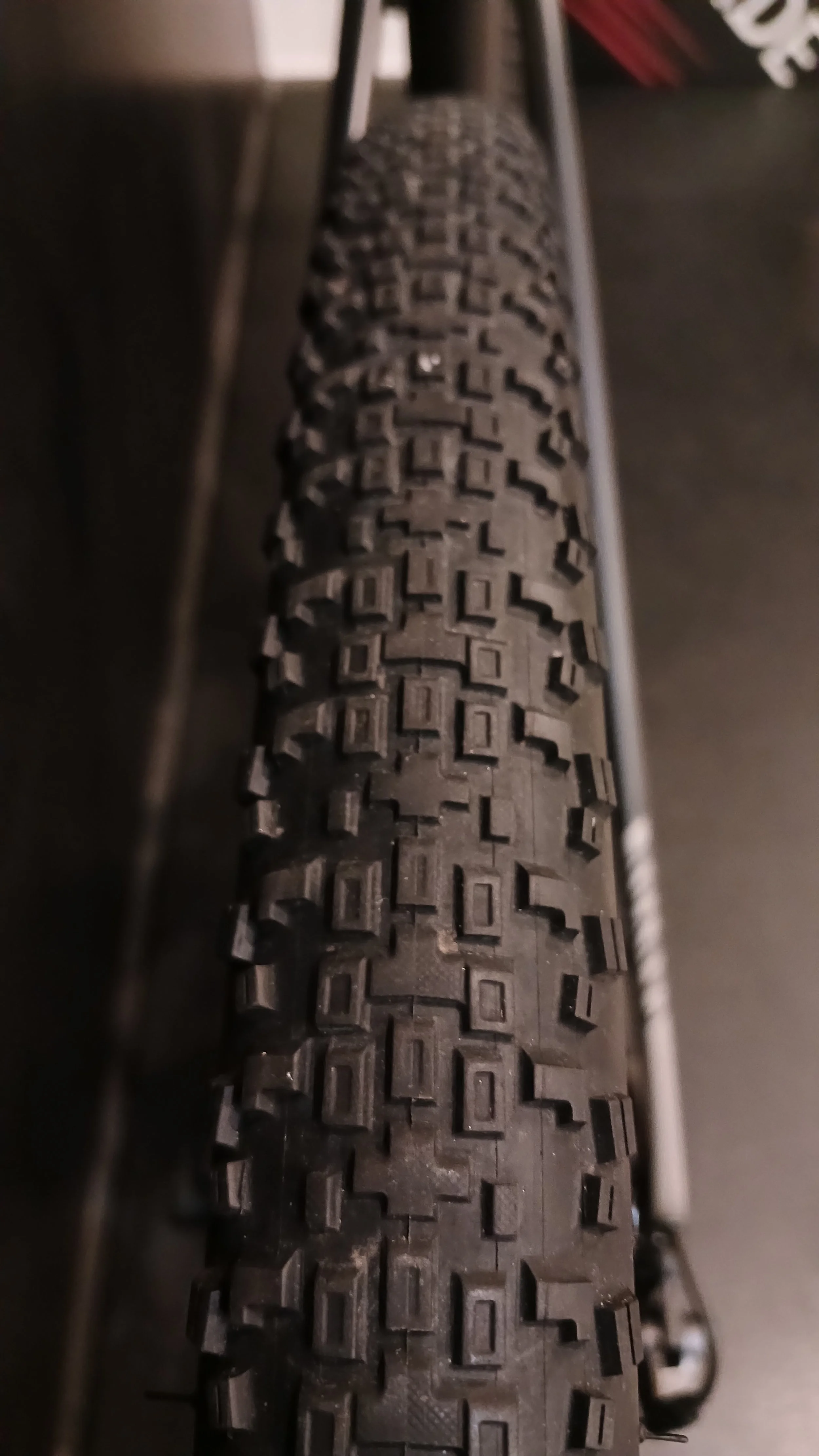 Bike-Irada-Bicicleta-Gravel-Canyon-Grail-CF-SL-S-Shimano-GRX-11v-12.jpg