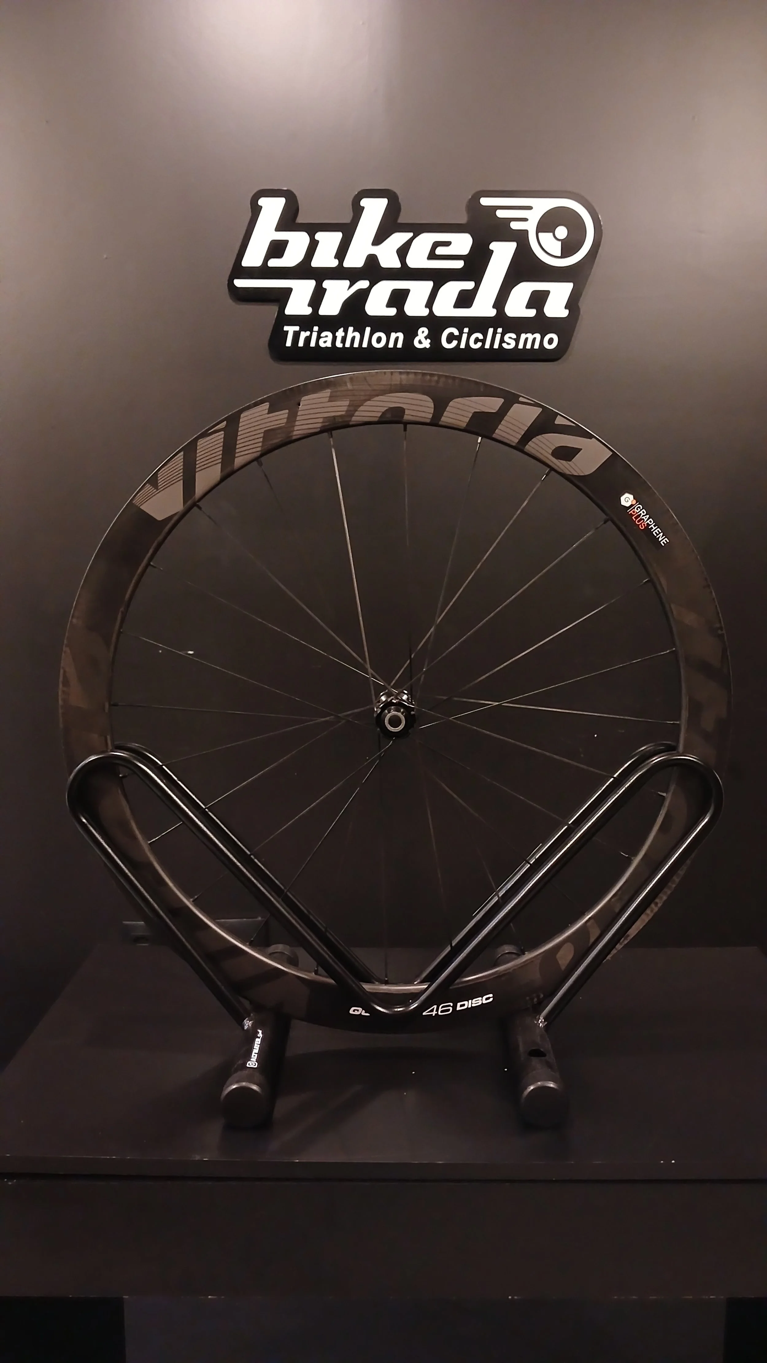 Bike-Irada-Roda-Par-Vittoria-Qurano-46-Disc-Tubeless-Carbono-Disco-6.jpg
