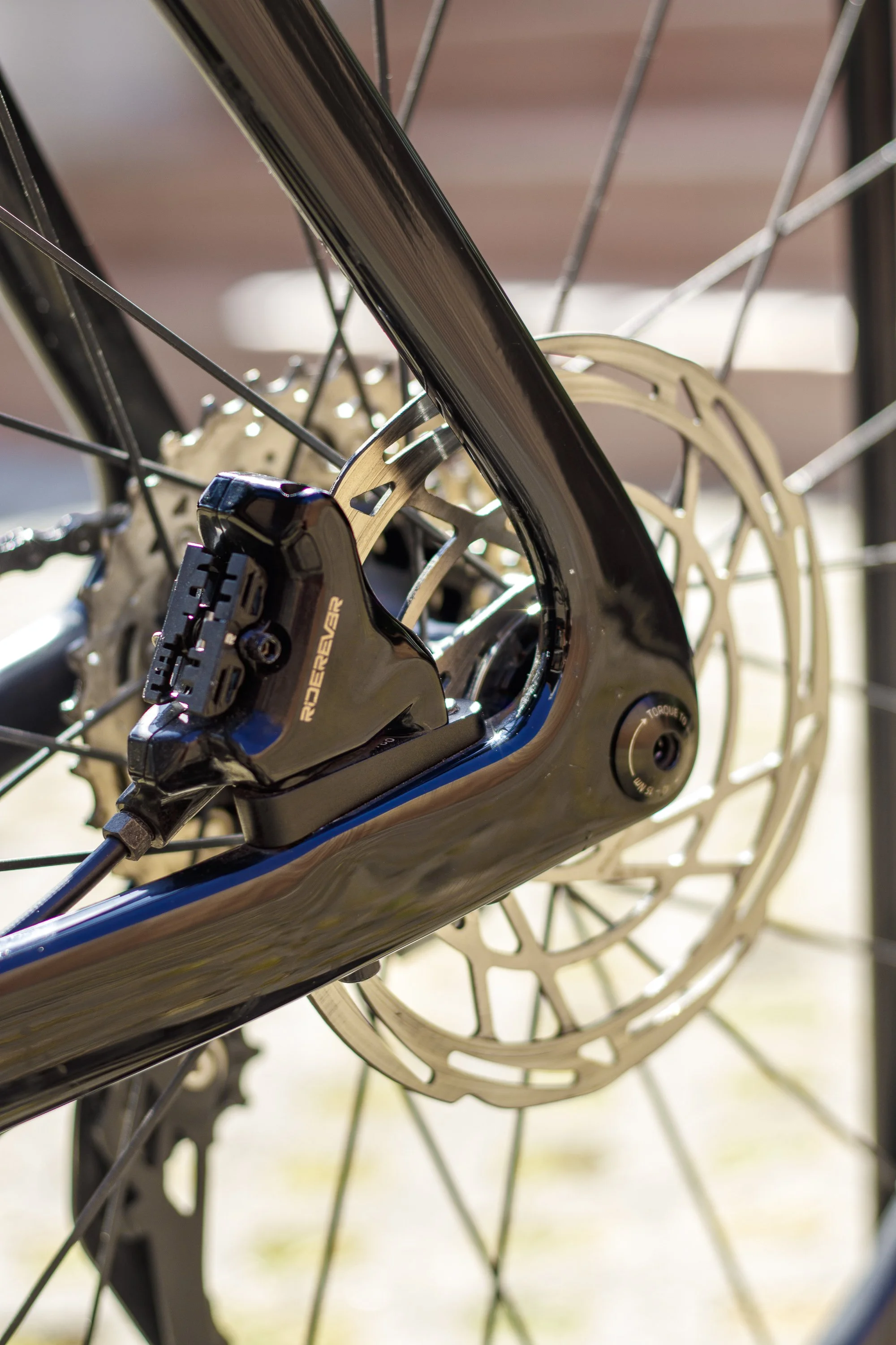 Bike-Irada-Triathlon-Cervélo-P5-58-105-Di2-12v-25.jpg