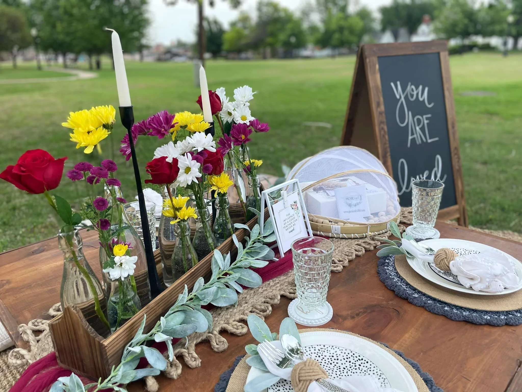 Ribbon cutting table.jpg