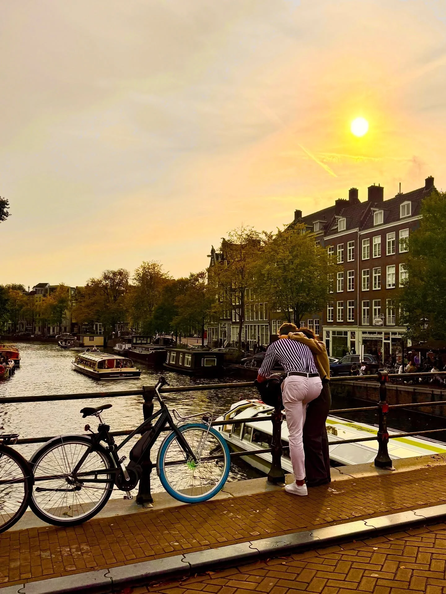 Rain or shine. 

#amsterdam #netherlands #amsterdamcity