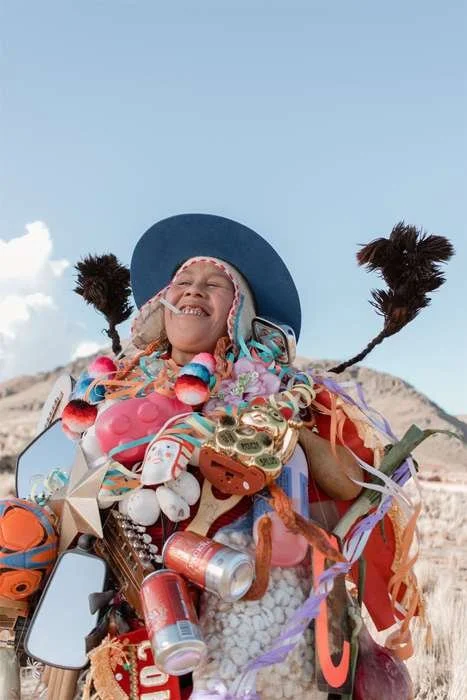 Mara Sánchez-Renero: La imagen representa el poder reconocer la complejidad de la condición humana y el compromiso de habitarnos e identificarnos desde los valores de libertad y diversidad.