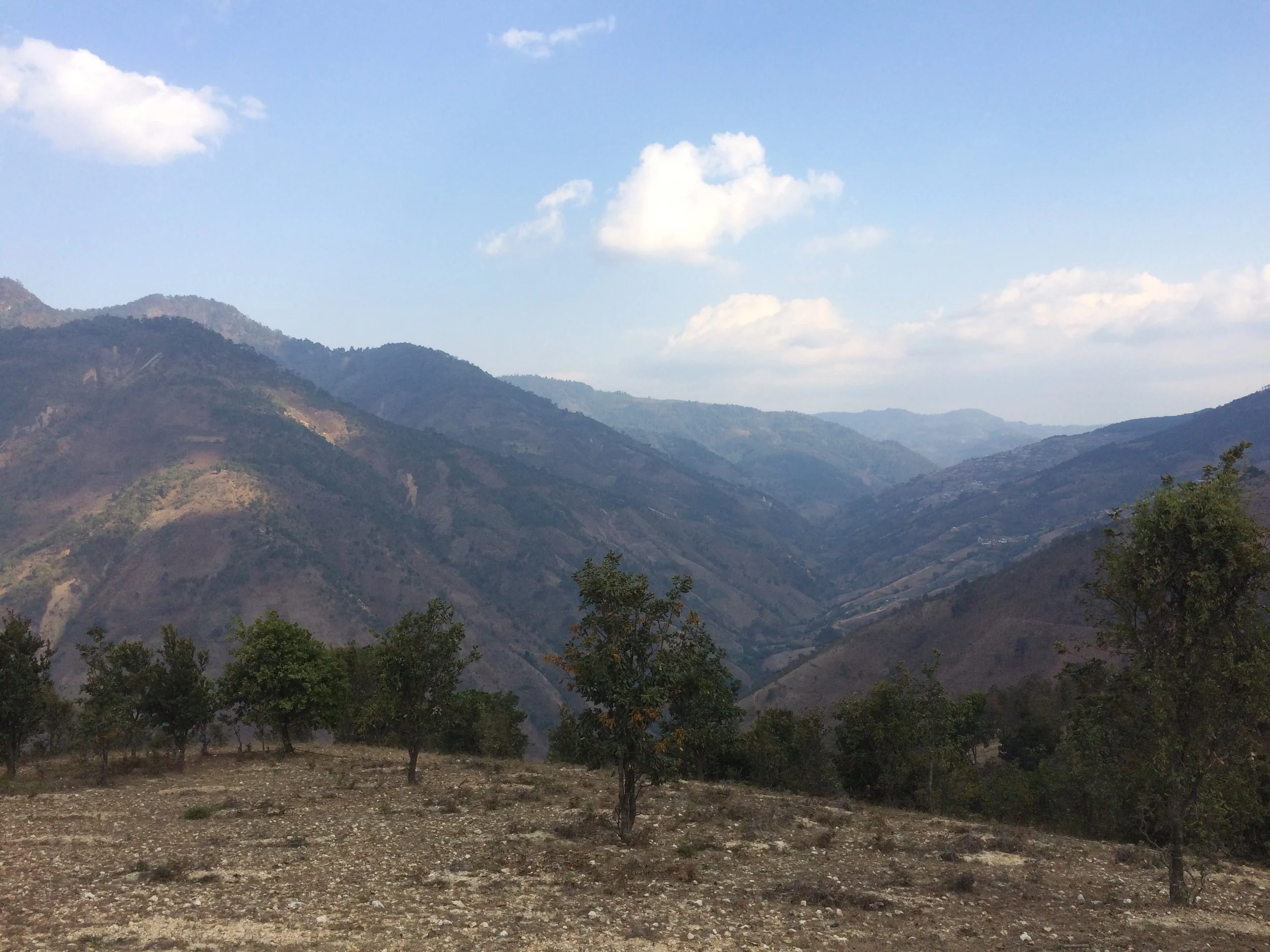 Laura Dámaris Venegas Montiel: El título que le pongo a la imagen es "Cerro Na´savi", que es uno de los lugares dónde aprendí la importancia que tiene "el compartir" en mi vida. "El compartir" es mi propósito de concientizar ya que considero que som