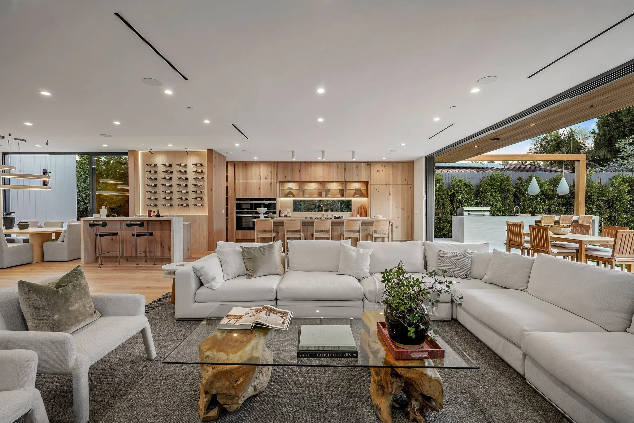 15158 Greenleaf Street-9.jpg