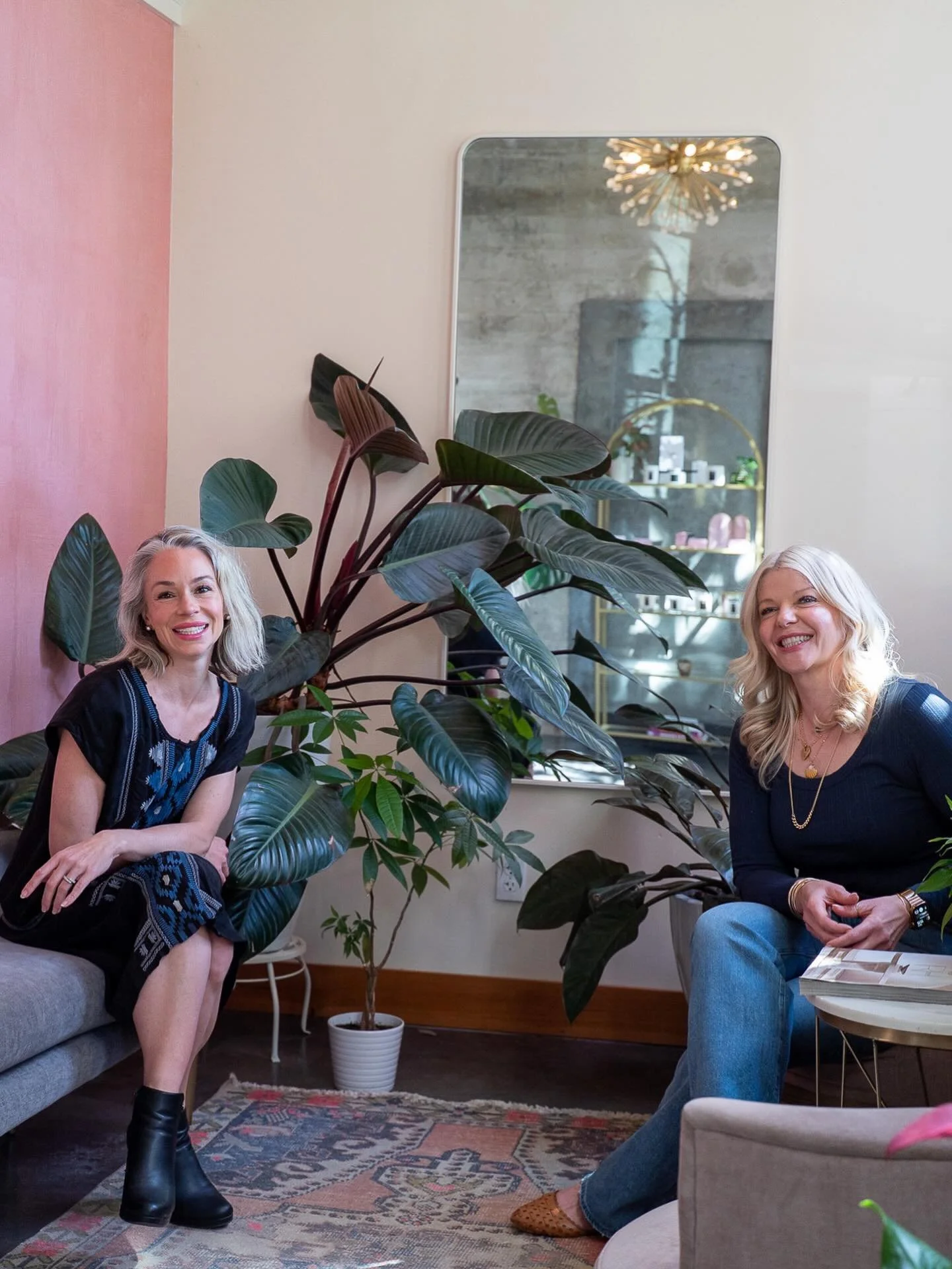 Where artistry, expertise, and care come together ✨
As co-owners, every detail of our space and every service is thoughtfully curated to create results that feel as elevated as they are effortless. Grateful to build something beautiful together &mdas
