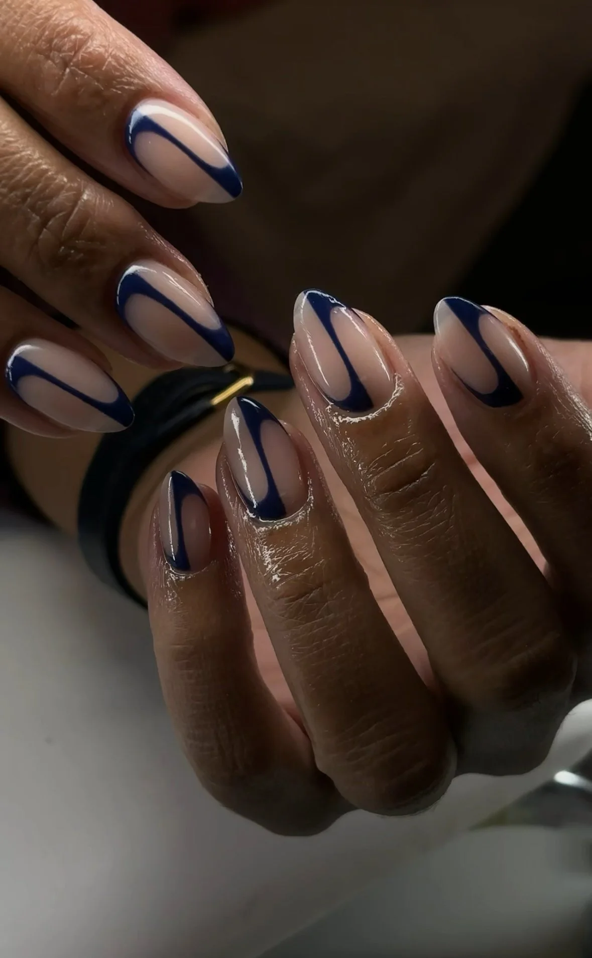 blue swirl nails.jpeg