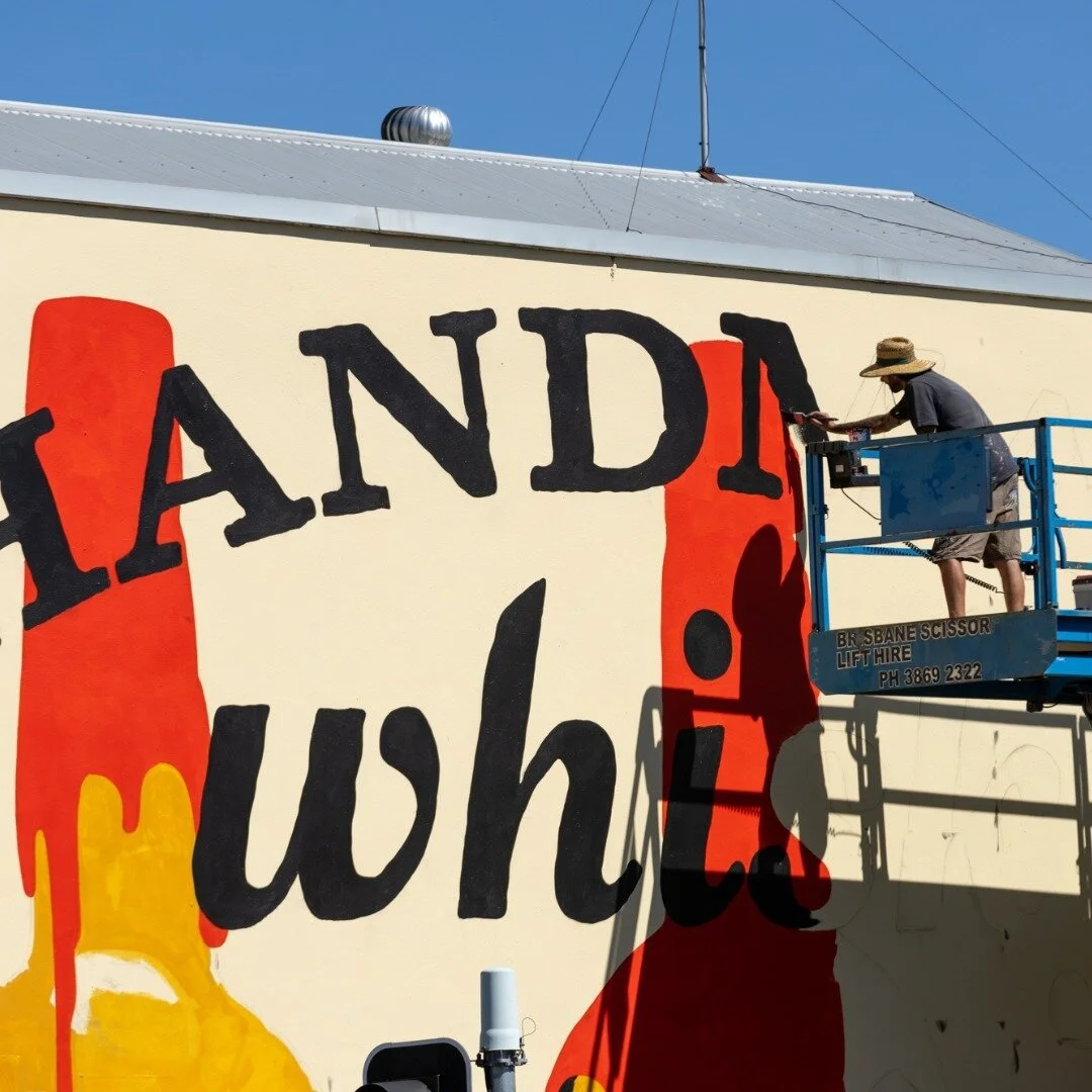 Raise a glass to big things! These Makers Mark murals are turning heads 🥃

#MakersMark #HandmadeWhiskey #Whiskey #Handmade #HandPainted #Mural #Murals #AlwaysHandPaint #StreetArt #StreetArtist #WallArt #Artist #Paint