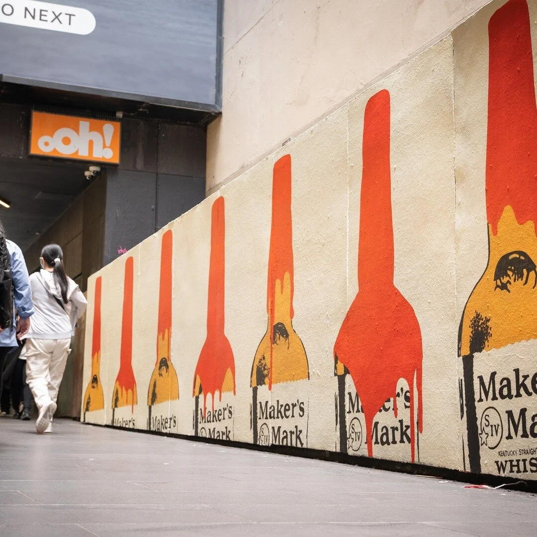 No more searching for riches in the ground, just sip and savour a Makers Mark Gold Rush cocktail instead 🥃

#MakersMark #HandmadeWhiskey #Whiskey #Handmade #HandPainted #Mural #Murals #AlwaysHandPaint #StreetArt #StreetArtist #WallArt #Artist #Paint
