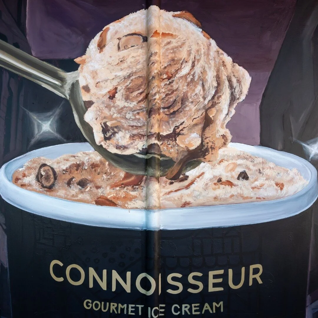 Our mouths are watering, and our stomachs are grumbling 🤤

#mural #murals #streetart #streetartist #wallart #paint #handpaint #alwayshandpaint #connoisseur #ConnoiseurIcecream #Icecream #crunchpeanutbutter